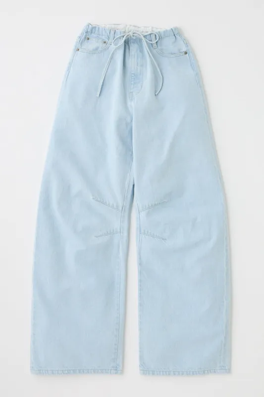 EASY WAIST LIGHT STRAIGHT sold by Moussy