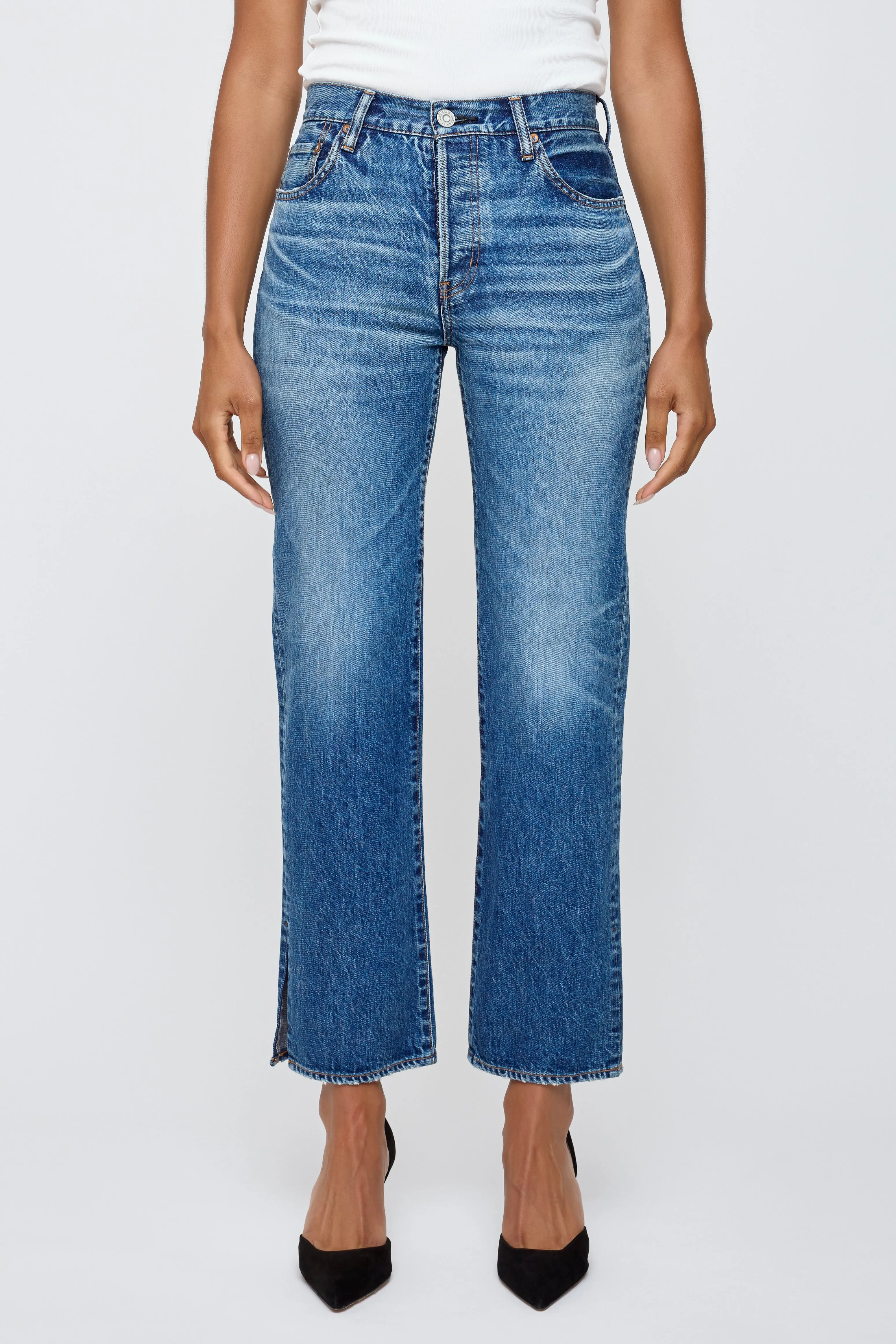 540IAC11-9011 sold by Moussy product image thumbnail 2