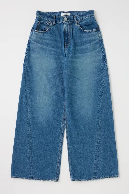 540IAC11-8101 sold by Moussy