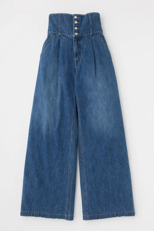 010ISA11-5831 sold by Moussy