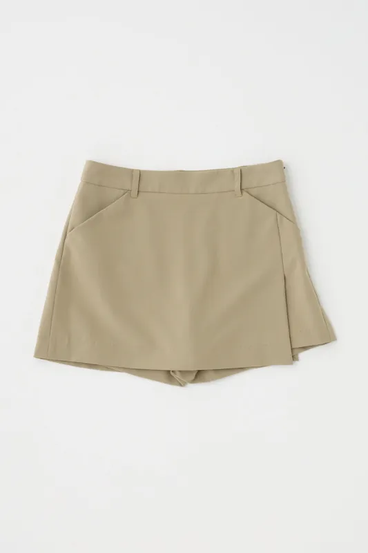 010ISS31-1971 sold by Moussy