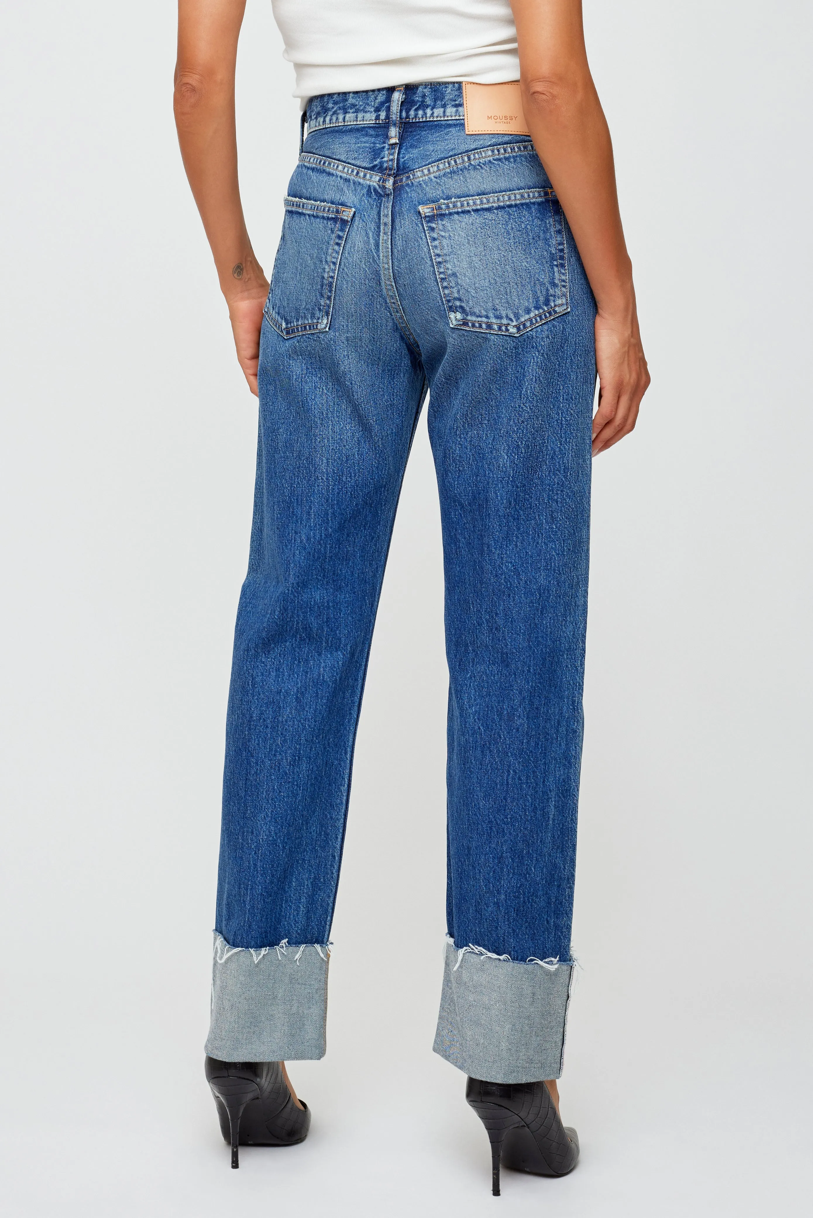 540HAC11-1061 sold by Moussy product image thumbnail 3