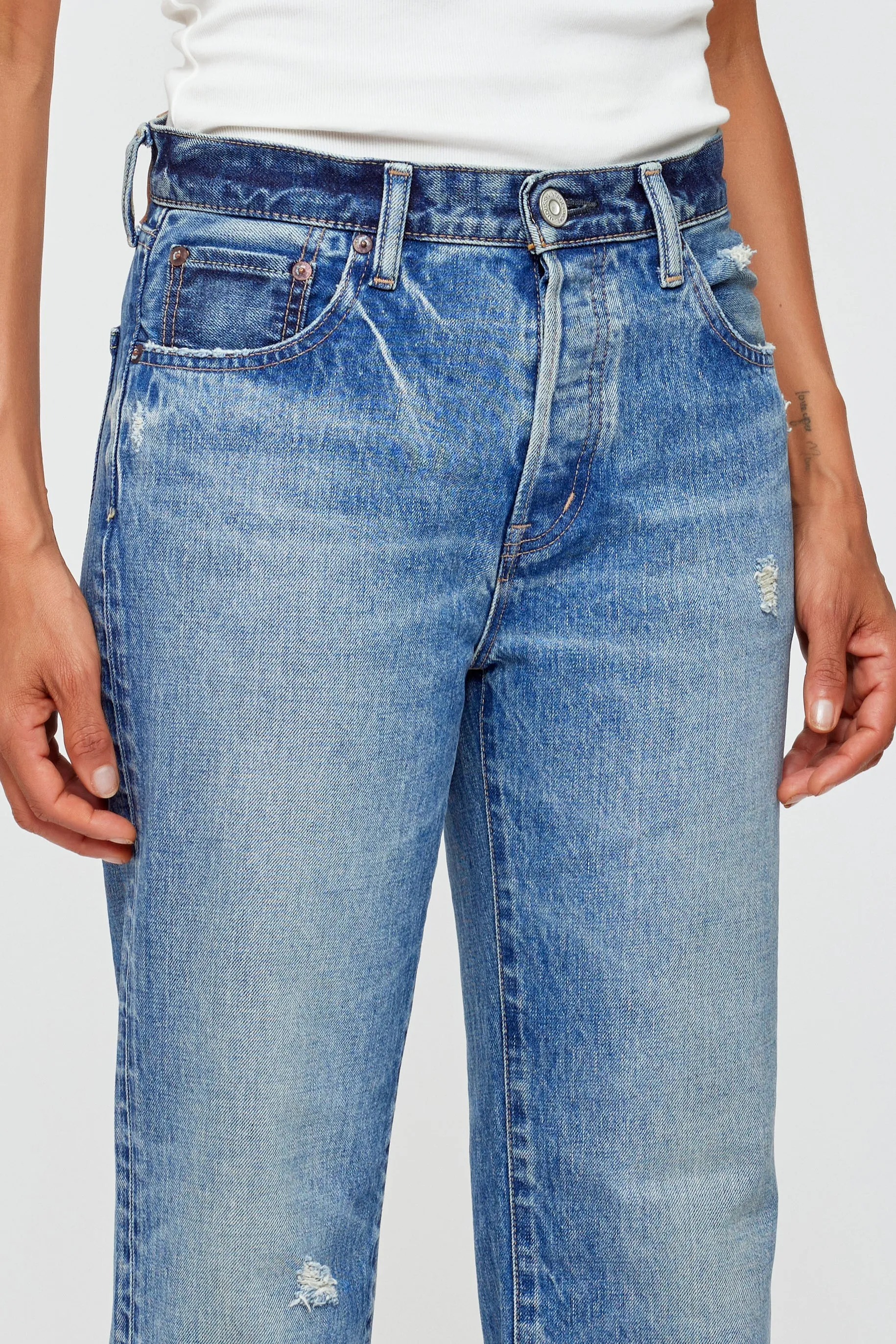 540HAC11-8100 sold by Moussy product image thumbnail 5