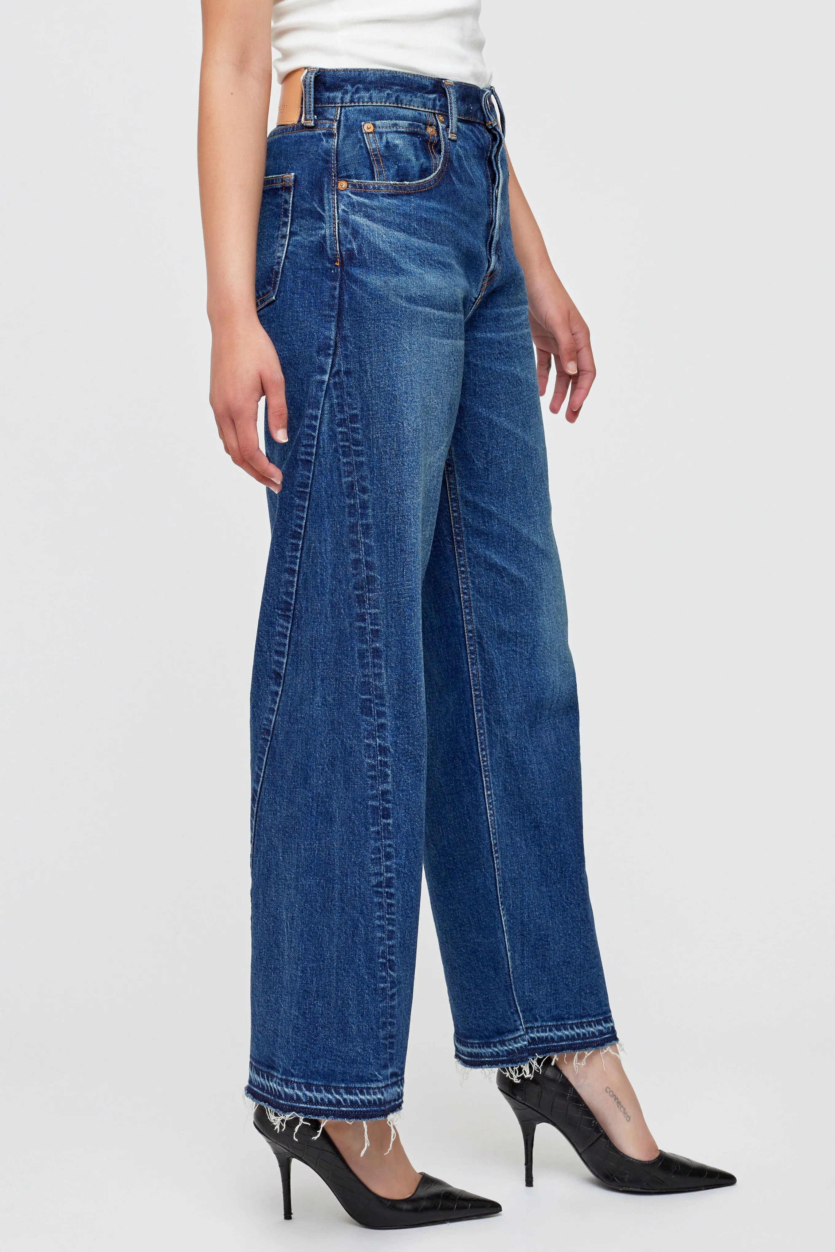 540HAC12-8150 sold by Moussy product image thumbnail 4