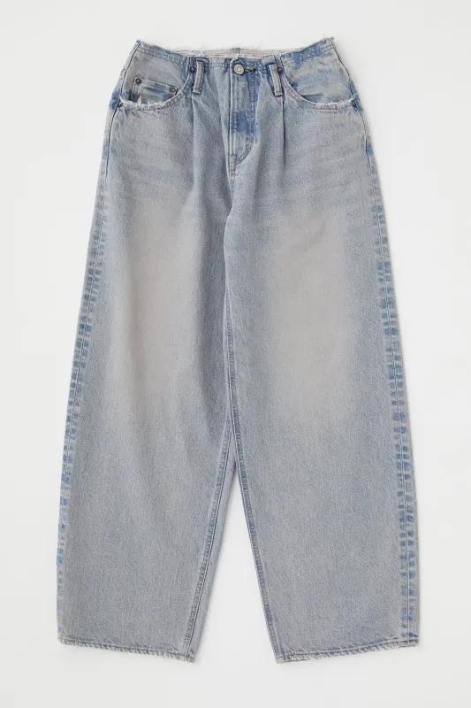 540HAC11-8160 sold by Moussy