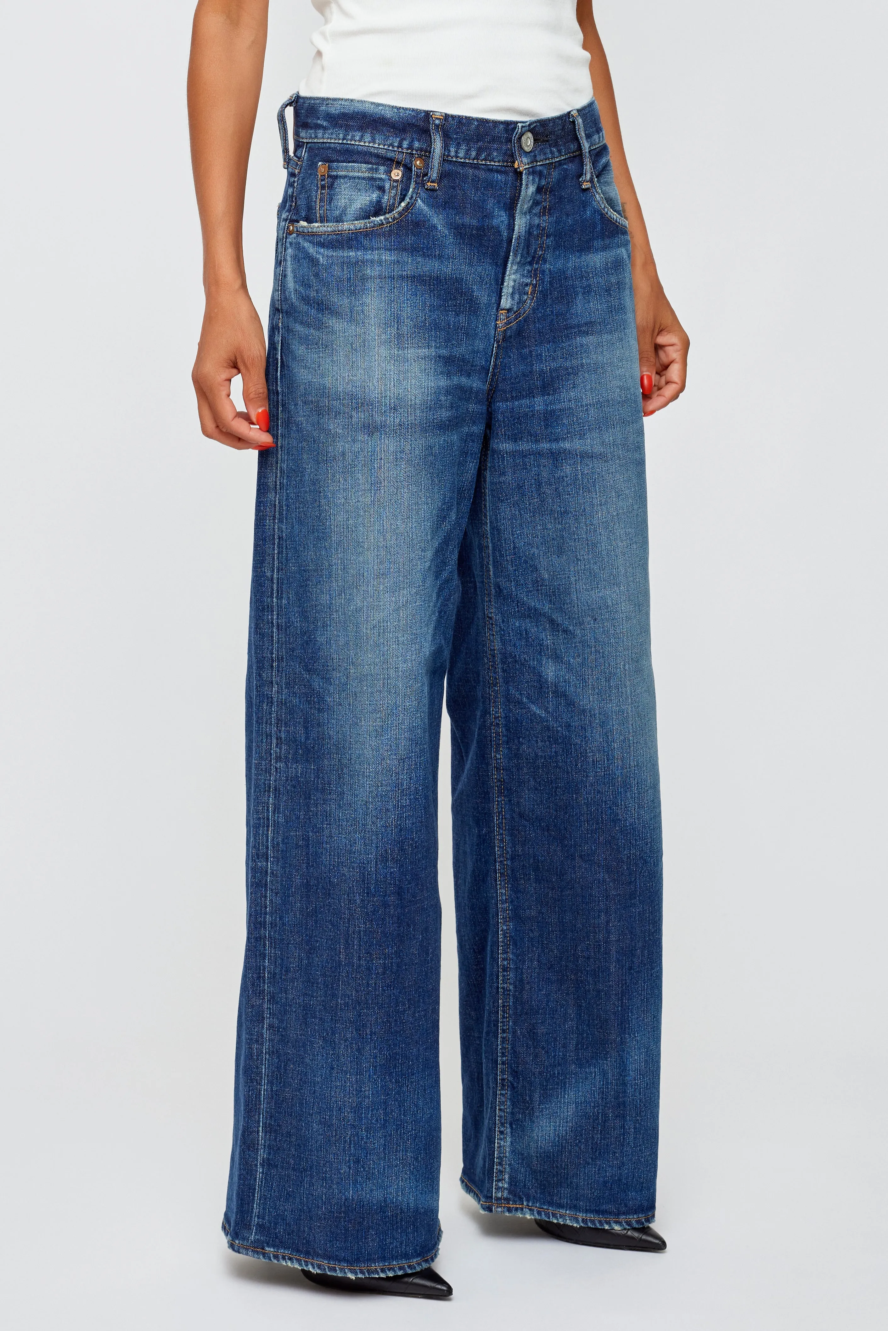 540ISC12-1131 sold by Moussy product image thumbnail 4