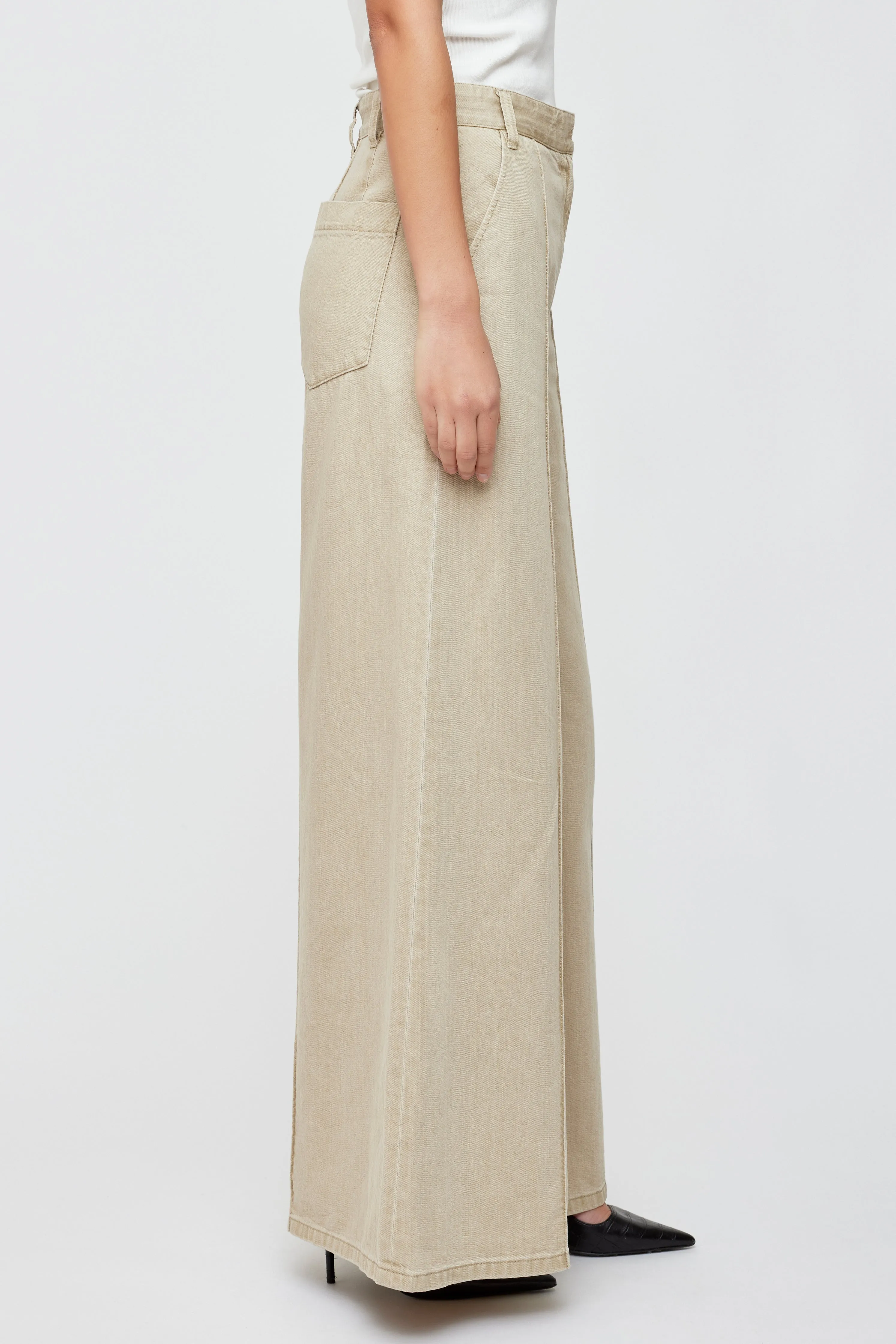 540IS230-5320 sold by Moussy product image thumbnail 4