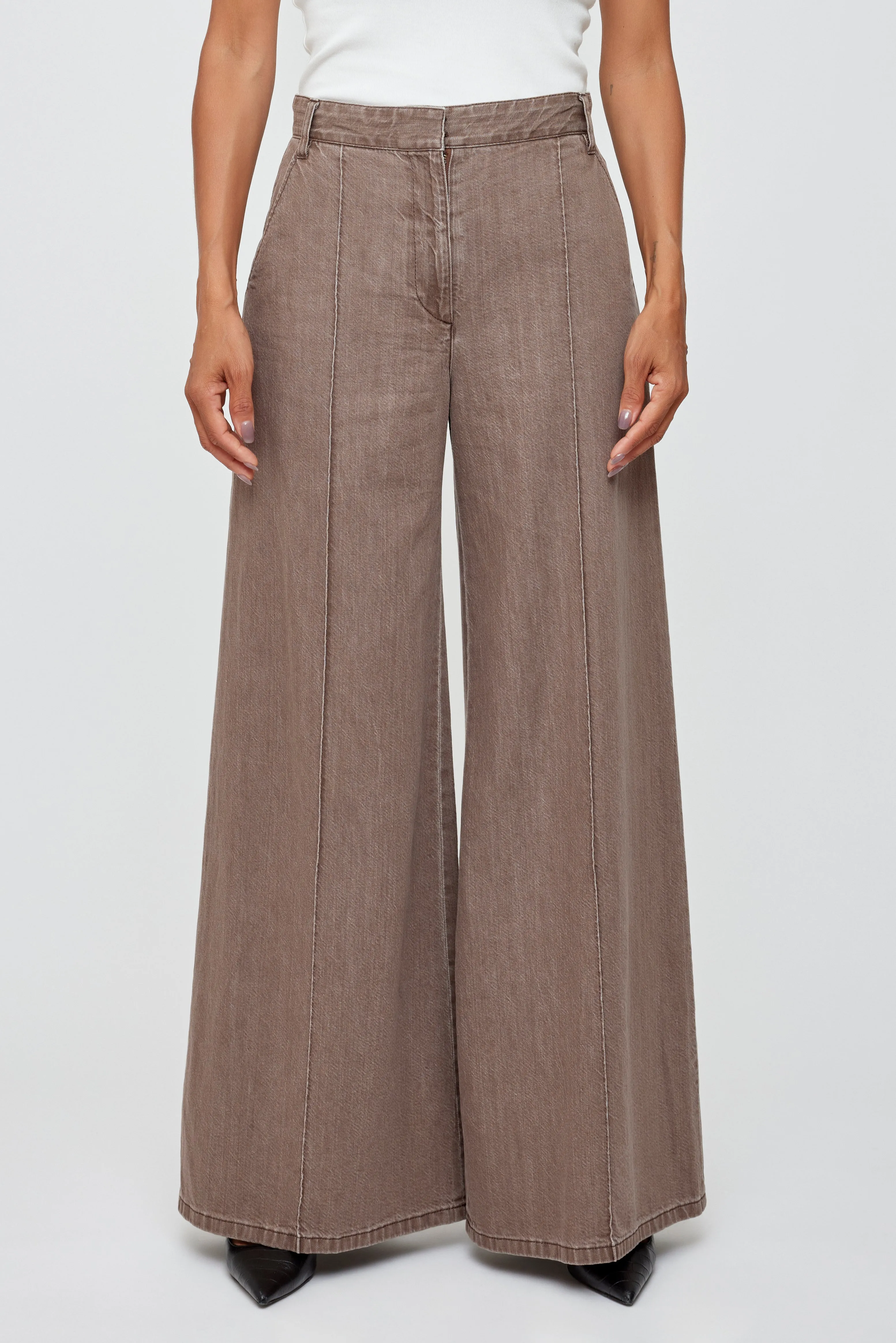 540IS230-5320 sold by Moussy product image thumbnail 2