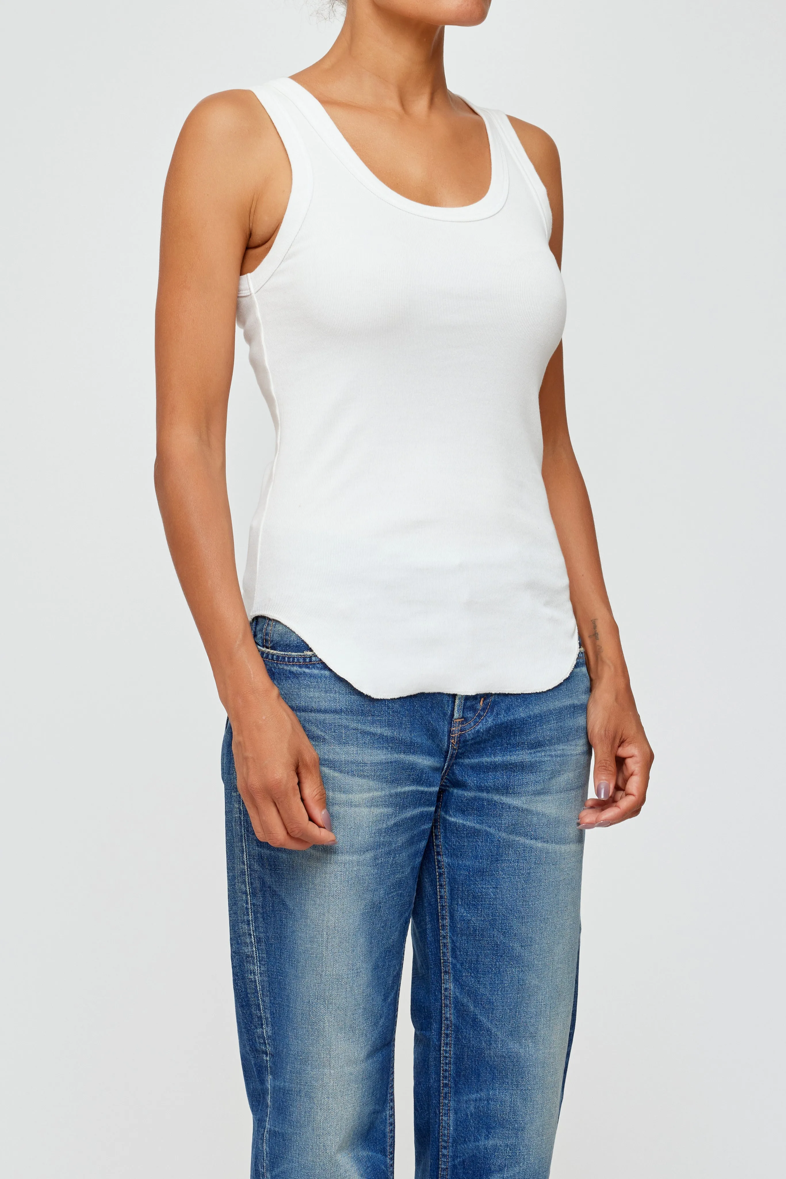 MV 2 FACE TANK sold by Moussy product image thumbnail 2