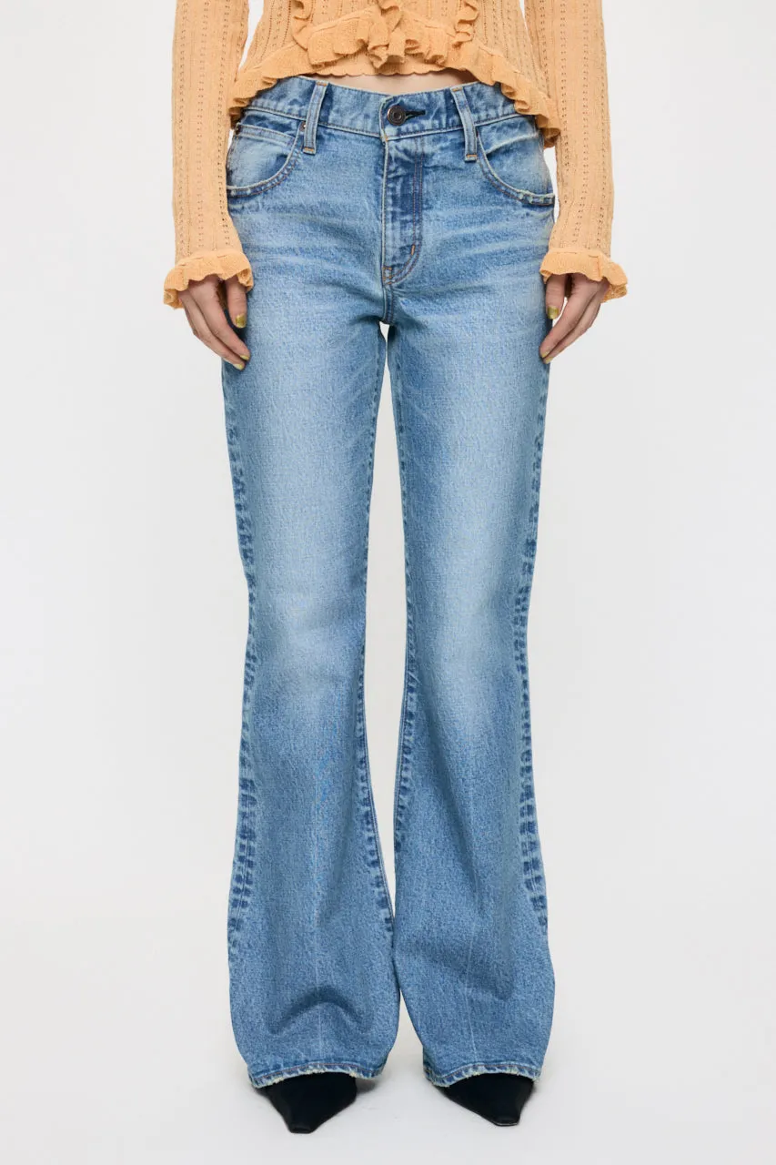 MVS MIDRISE FLARE sold by Moussy