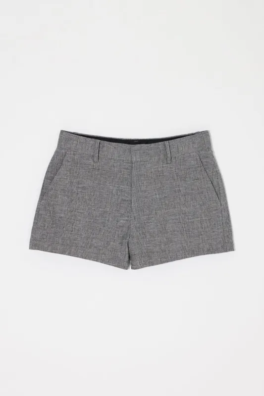 LINEN BLEND MICRO SHORTS made by Moussy