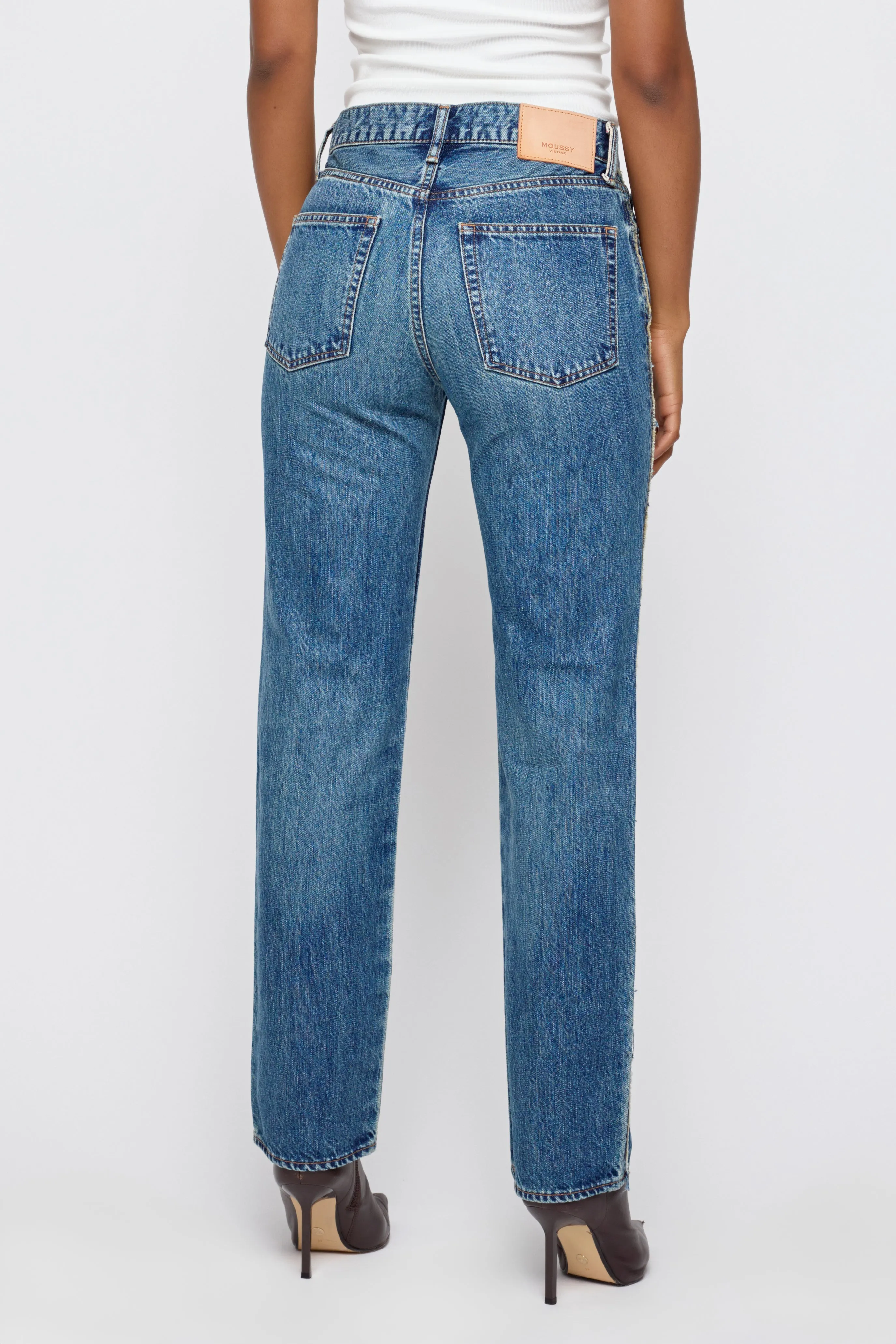 STRAIGHT - Lansing sold by Moussy product image thumbnail 2