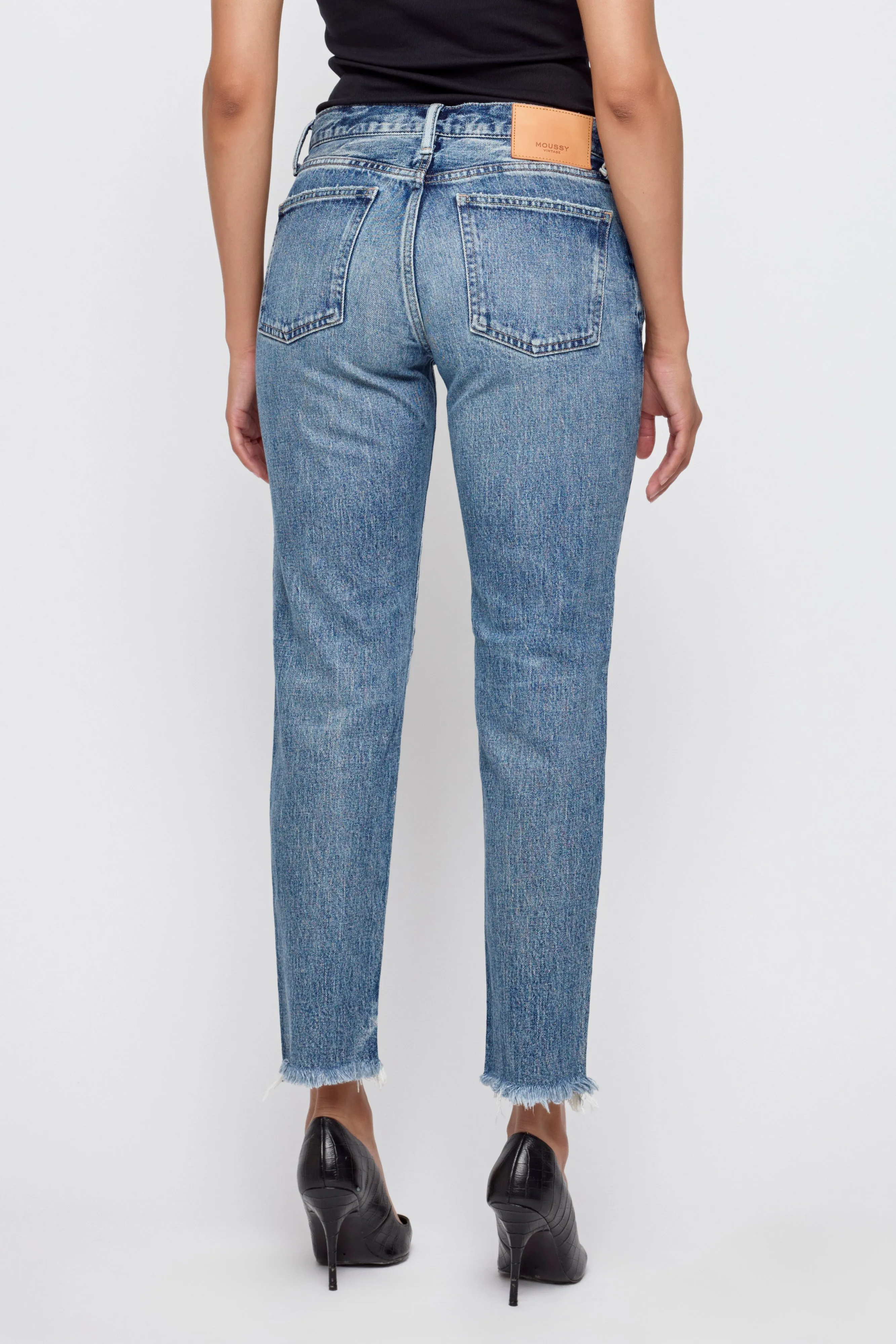 TAPERED - Riverside sold by Moussy product image thumbnail 2
