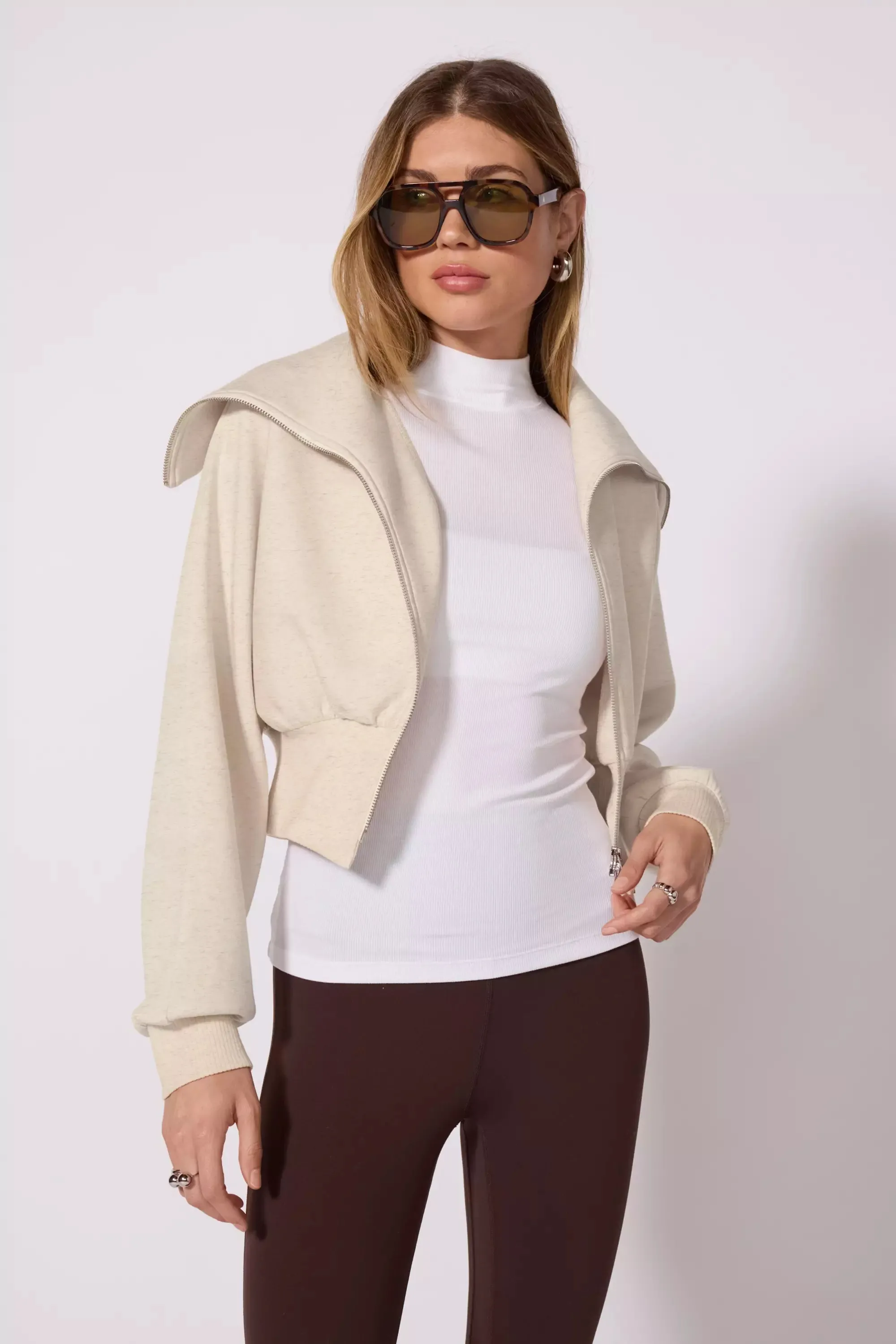 Dreamweave™ Corset Full Zip - Htr Birch sold by MPG product image thumbnail 5