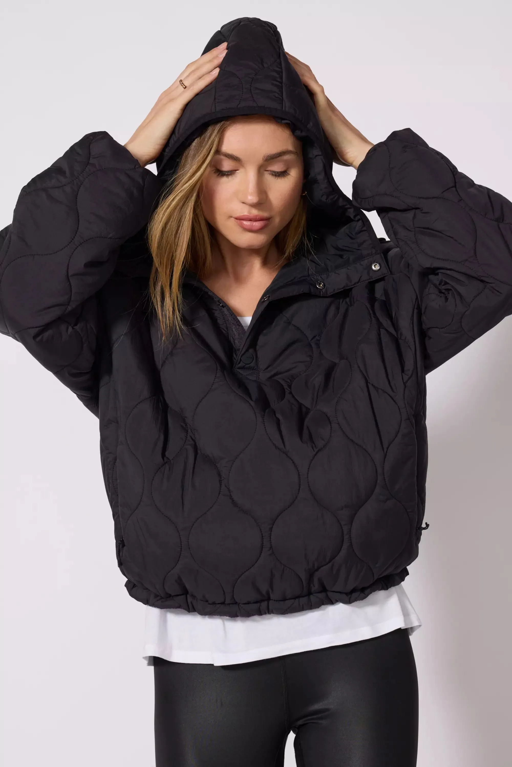 Polar Pullover - Black sold by MPG product image thumbnail 4