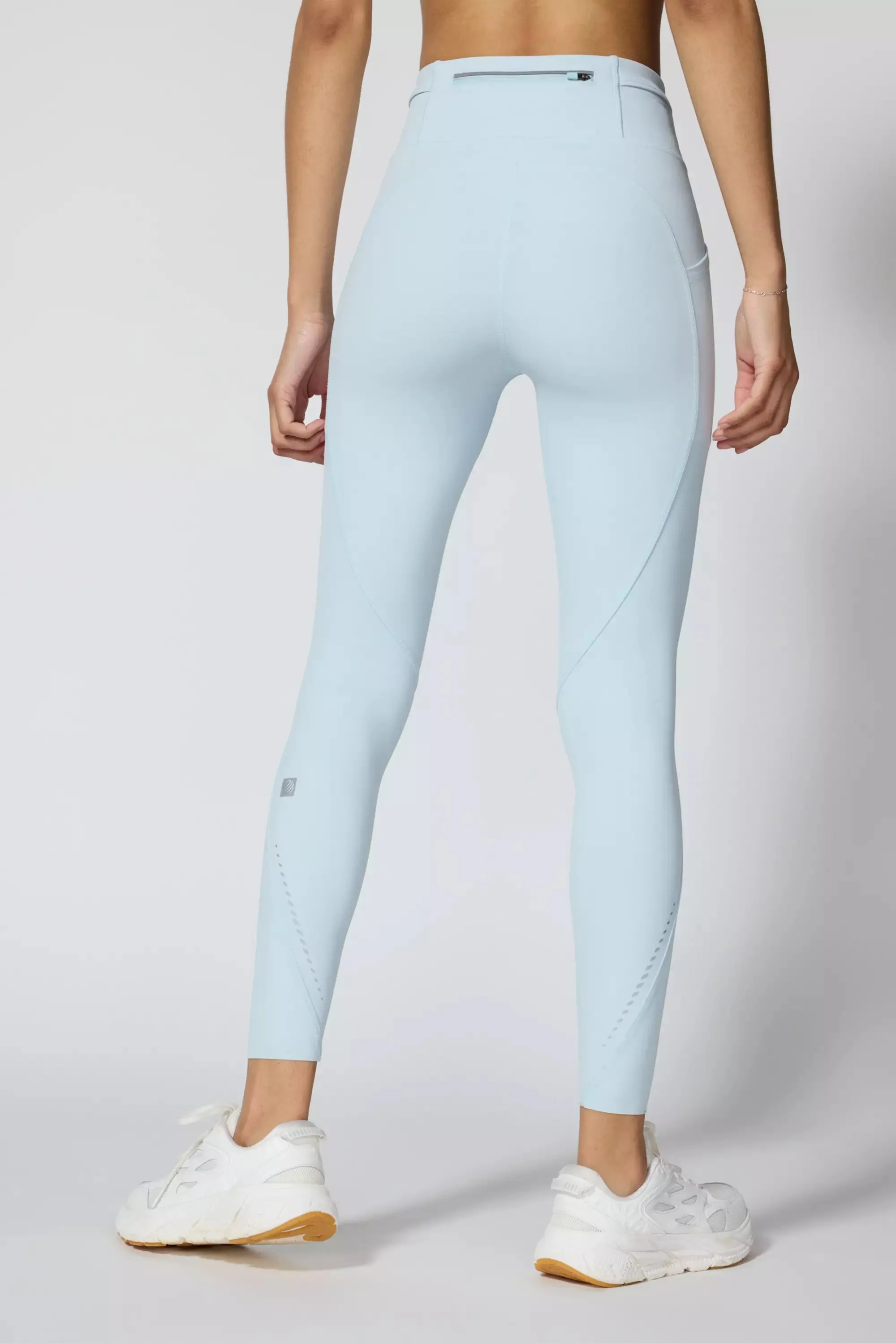 Vital Run Tight - Winter Sky sold by MPG product image thumbnail 3