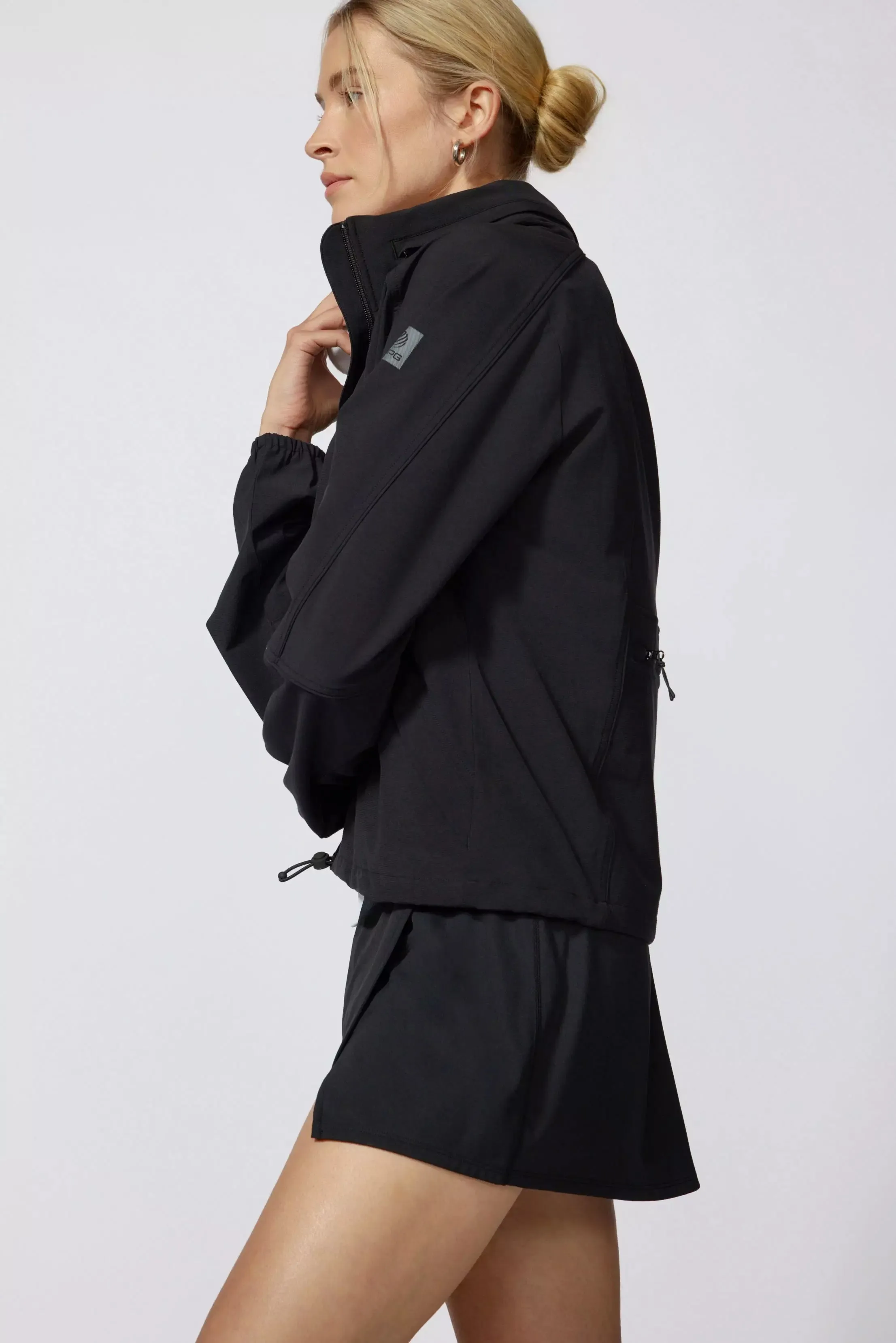 Rove Packable Anorak - Black sold by MPG product image thumbnail 3