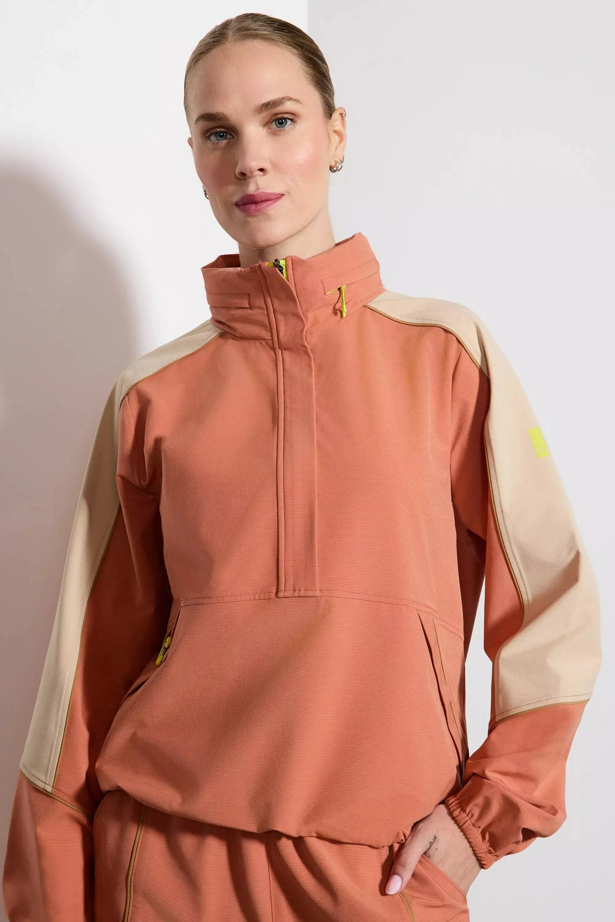 Rove Packable Anorak - Sunburn sold by MPG product image thumbnail 2