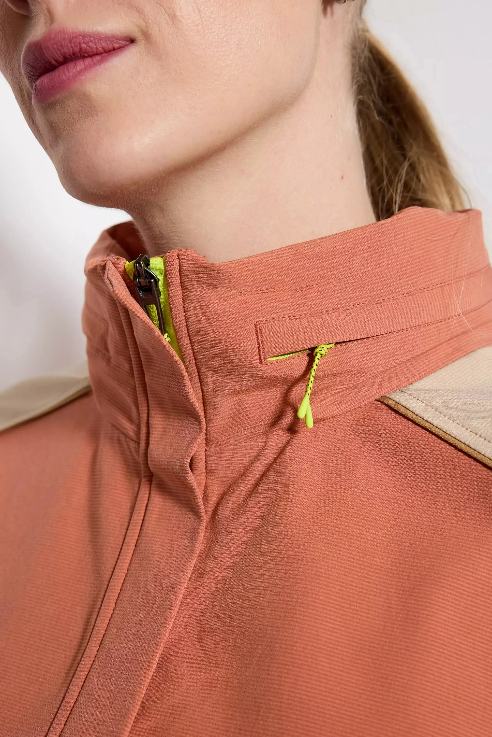 Rove Packable Anorak - Sunburn sold by MPG product image thumbnail 4