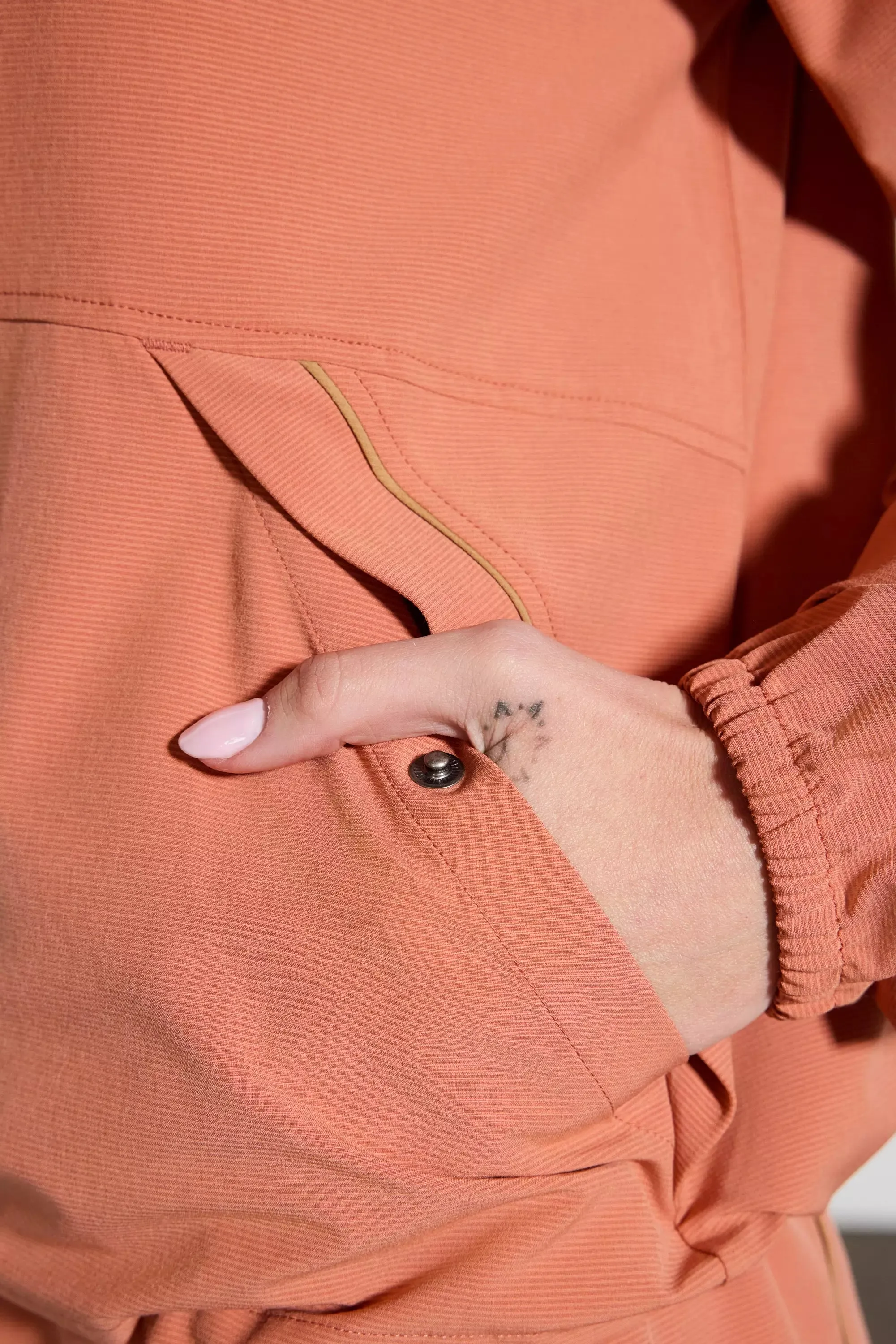 Rove Packable Anorak - Sunburn sold by MPG product image thumbnail 5