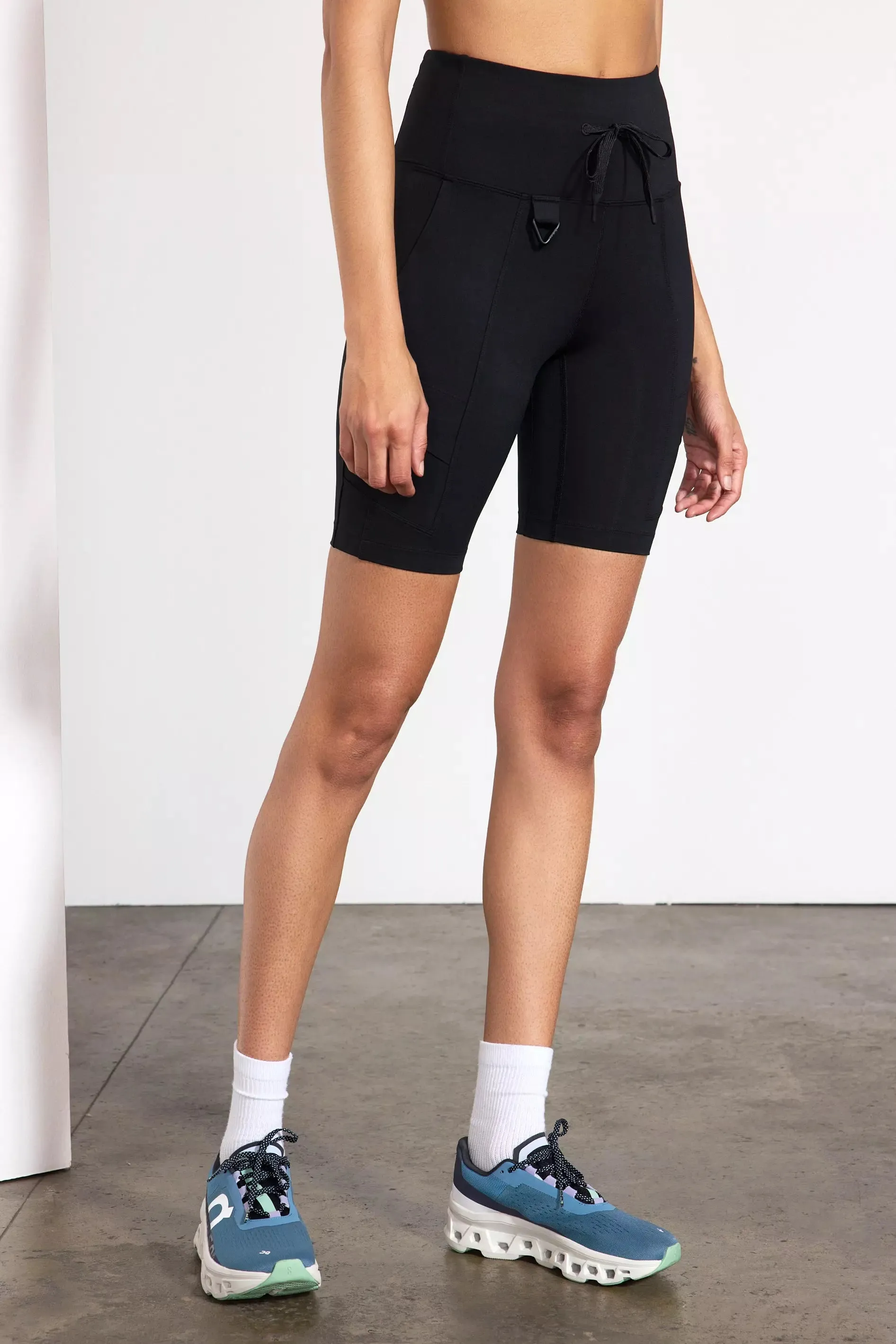 Vital Carabiner Short - Black sold by MPG