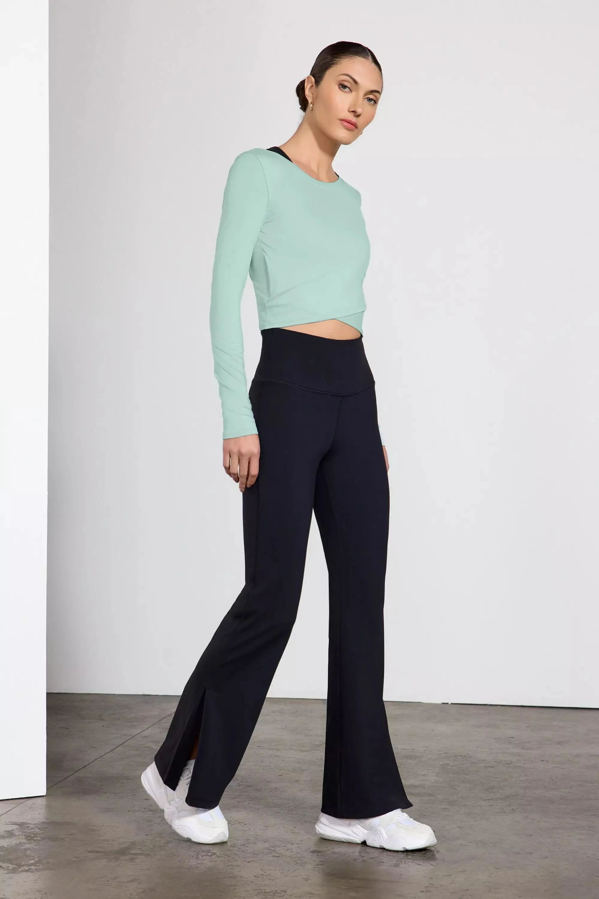 Pace Wrap Long Sleeve Tee - Blue Haze sold by MPG product image thumbnail 2