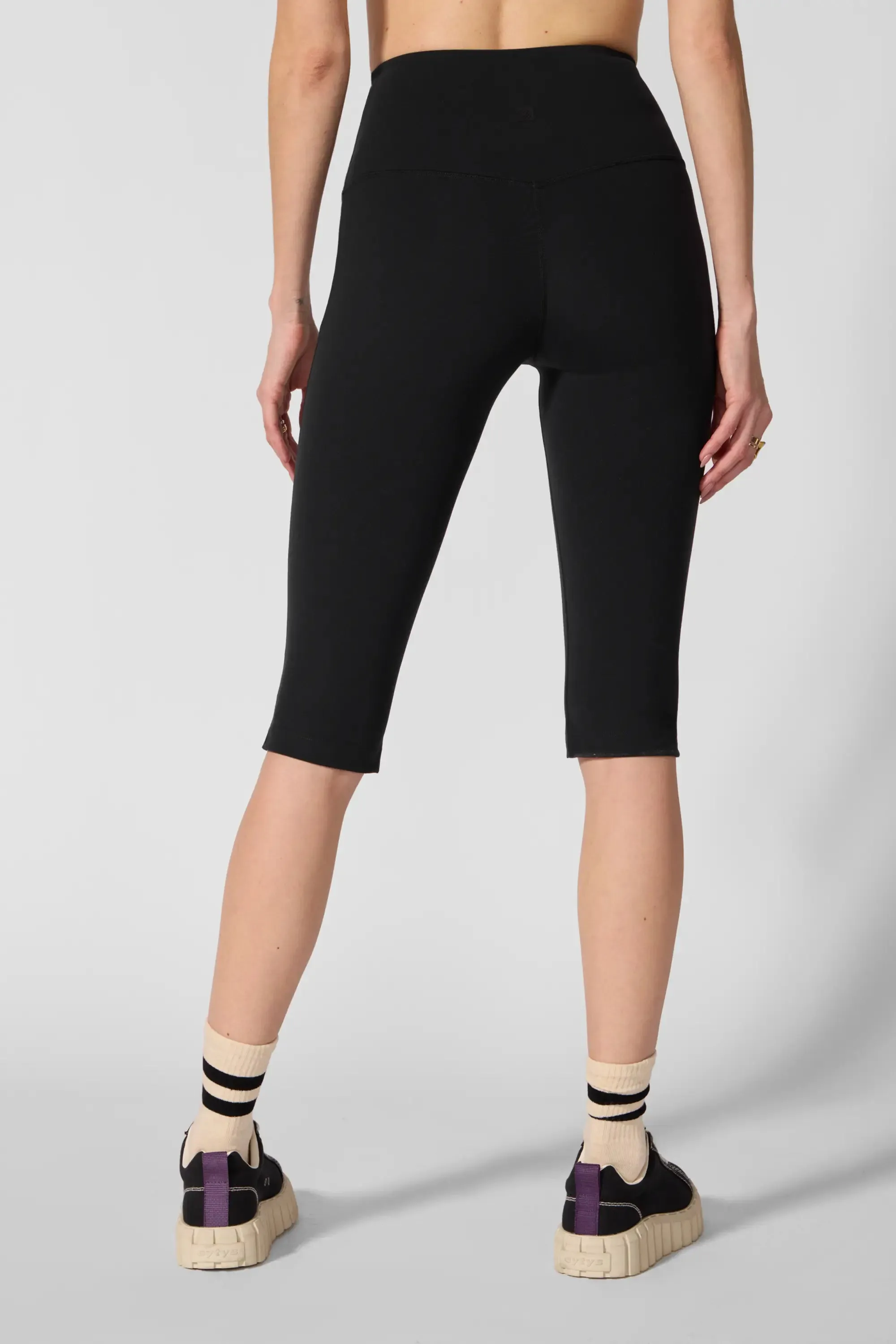 Sculpt Capri - Black sold by MPG product image thumbnail 3