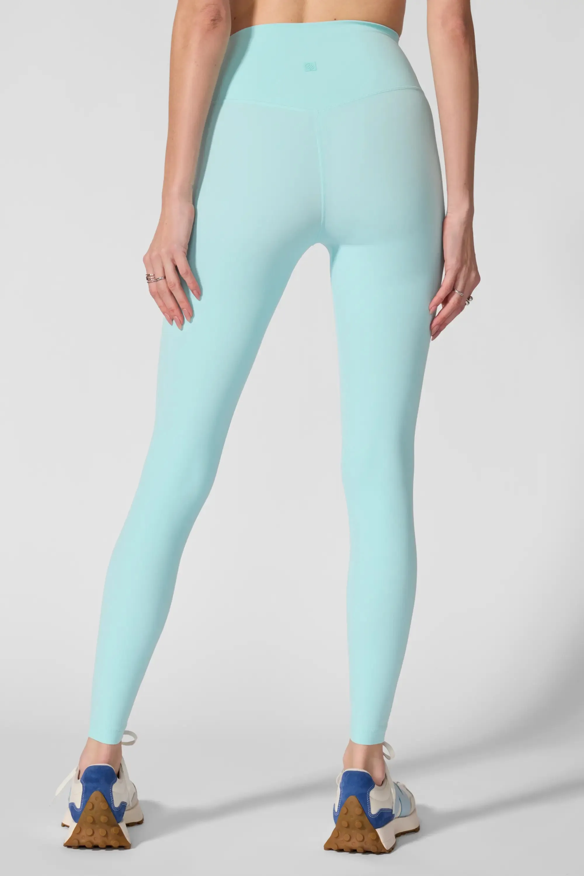 Cloud Legging - Limpet Shell sold by MPG product image thumbnail 3