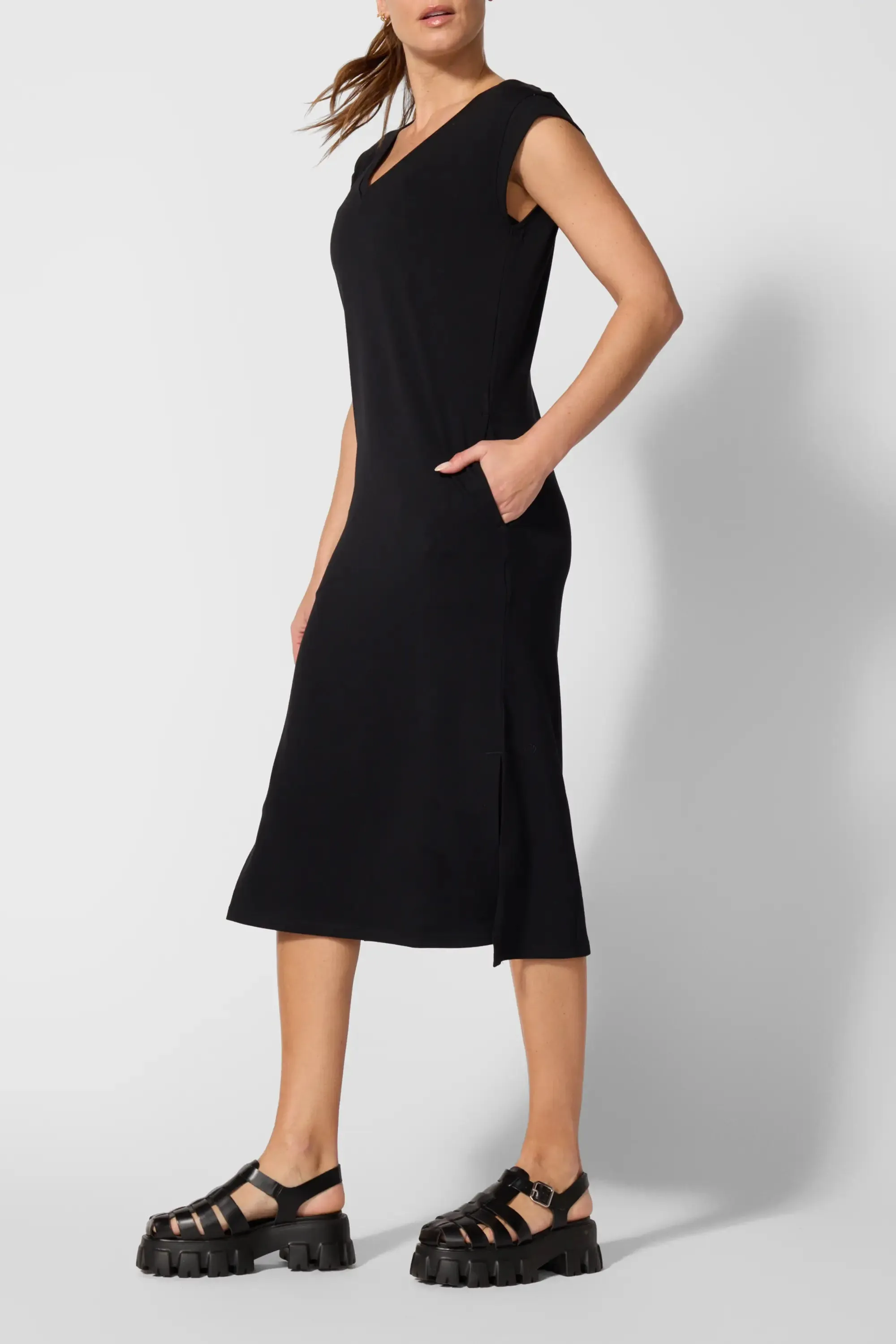 Cozy Fleece Sleeveless Maxi Dress - Black sold by MPG product image thumbnail 2