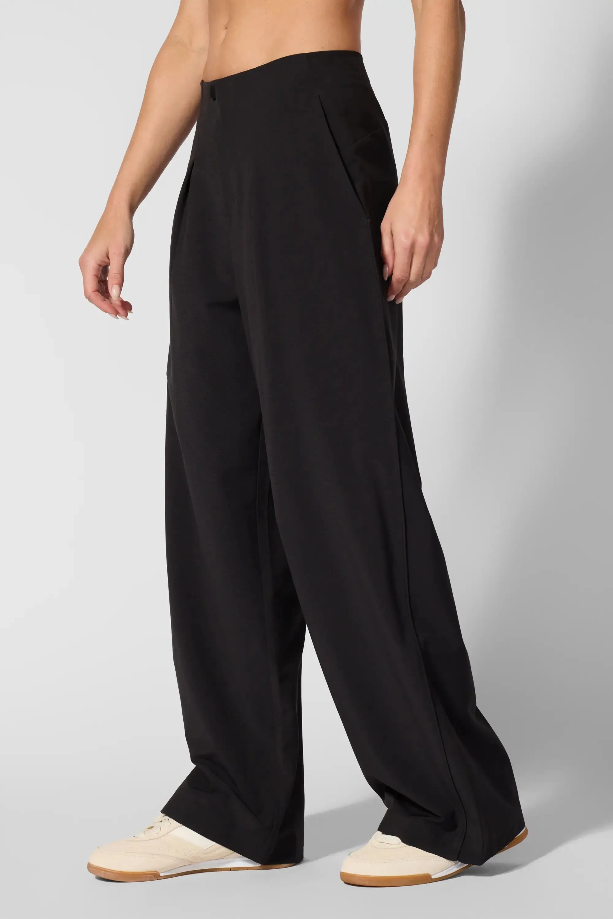 Rove High-Rise Wide Leg Pant - Black sold by MPG