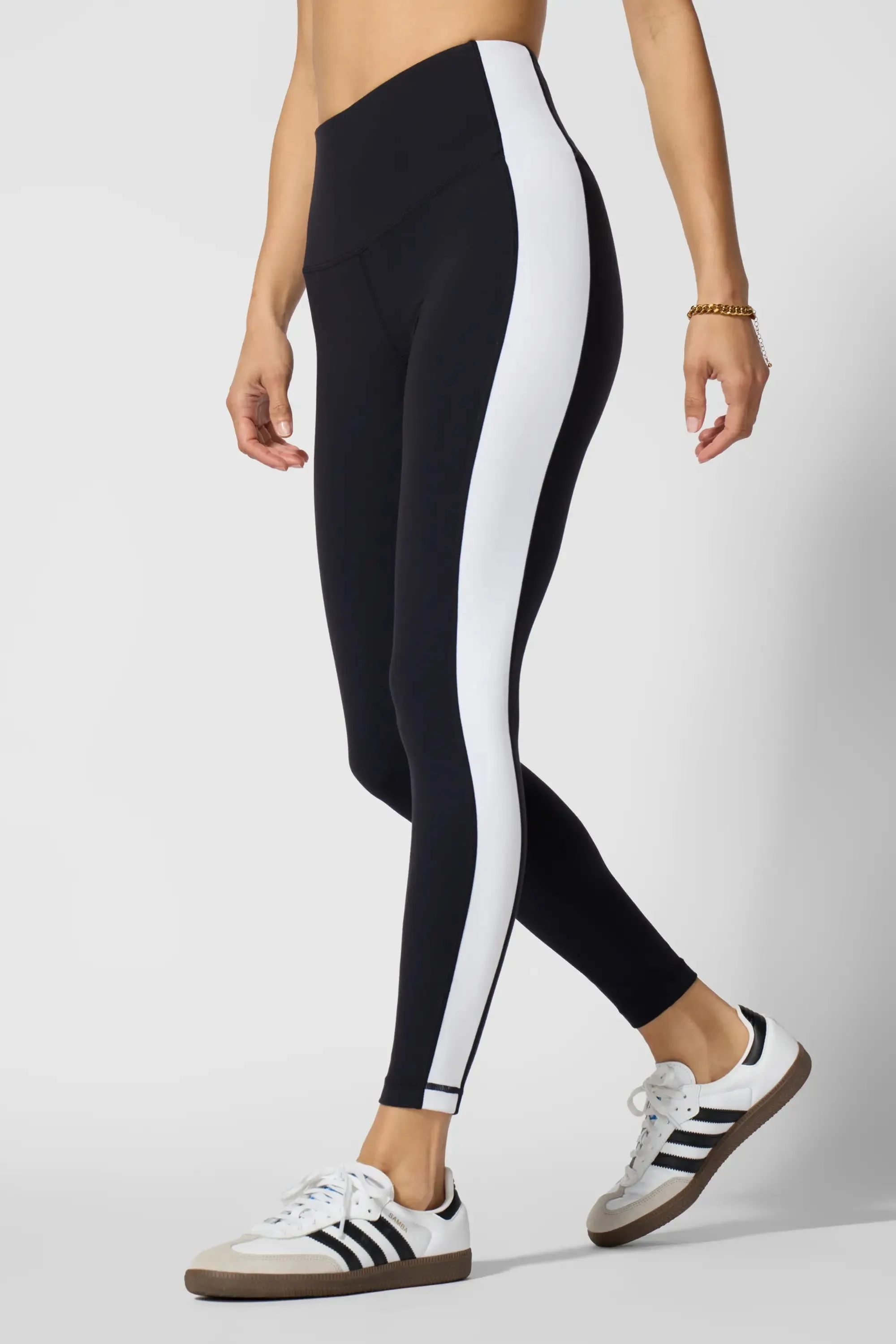 Sculpt Colour Blocked Legging - Black/Brilliant White sold by MPG