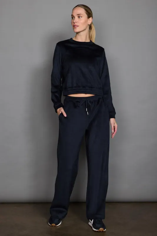 Accord Mid-Rise Wide Leg Pant 31" sold by MPG