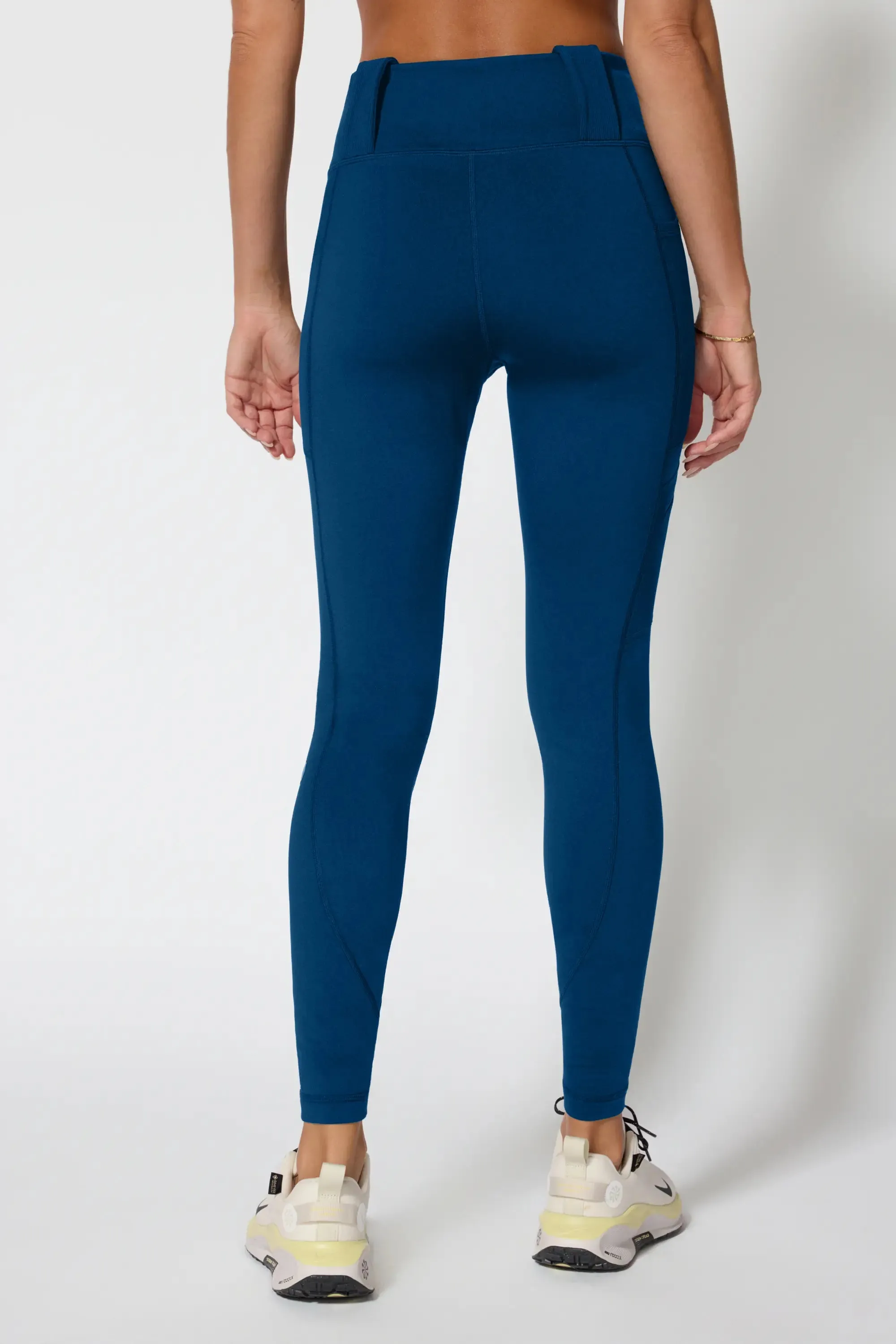 Explore Legging Brushed - Poseidon sold by MPG product image thumbnail 4