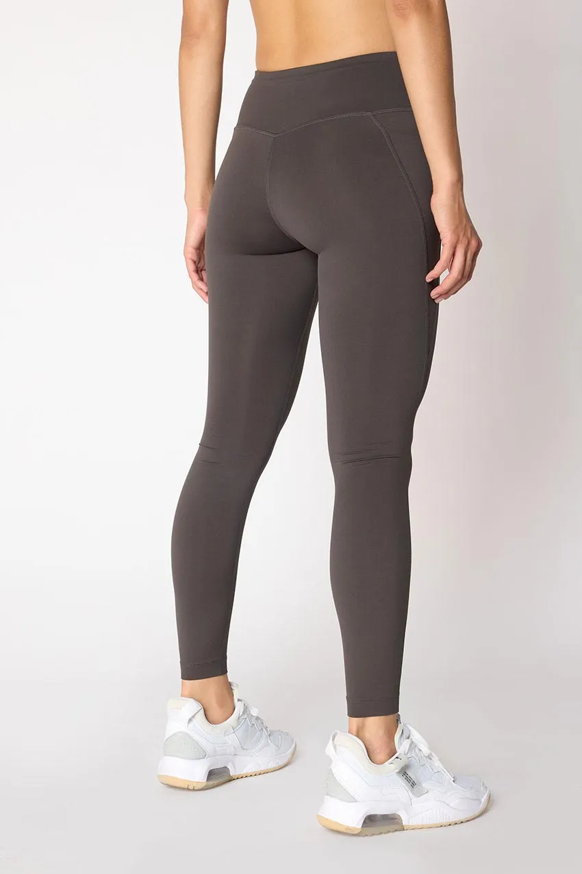 Vital Mid-Waisted 26" Side Pocket Legging sold by MPG product image thumbnail 3