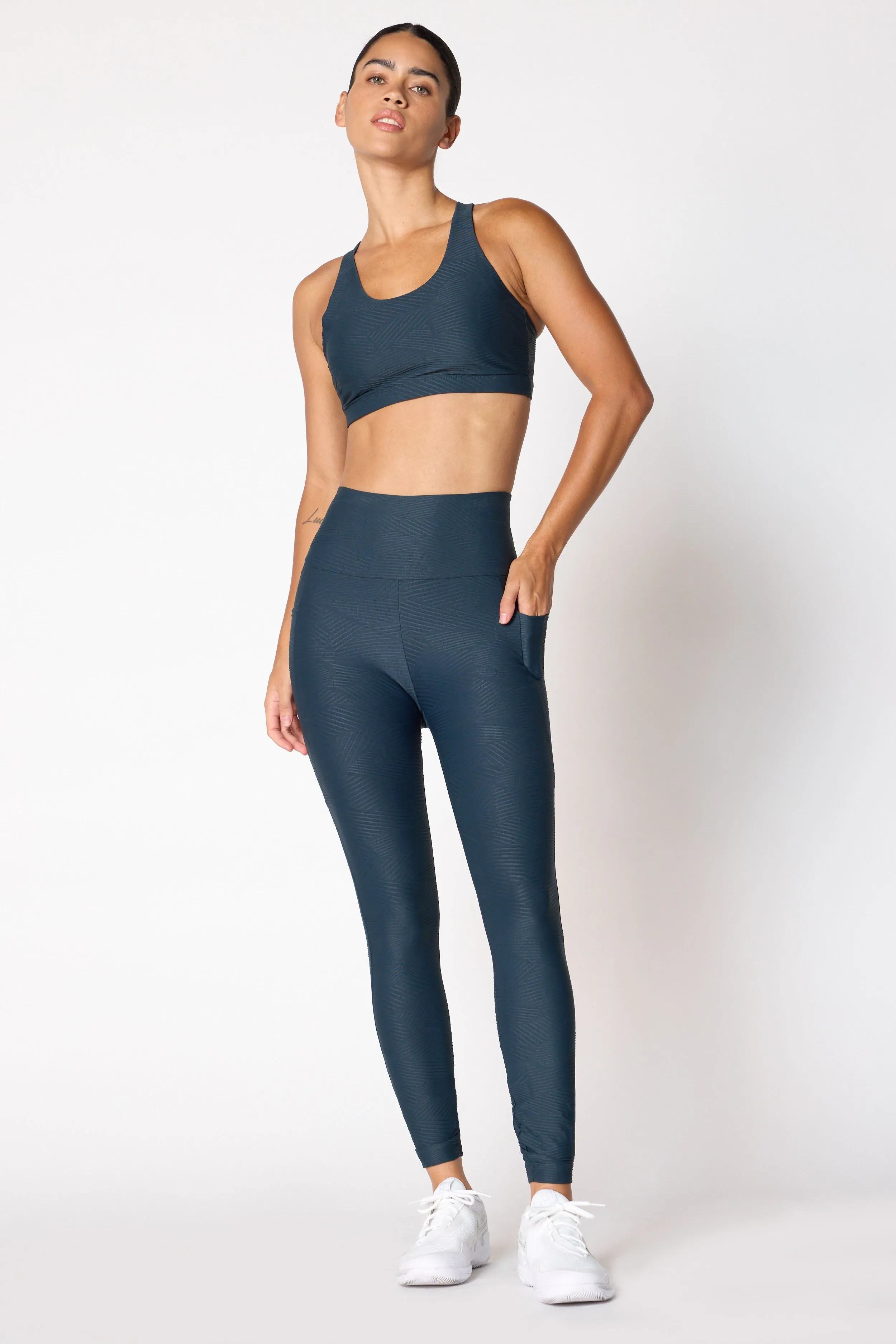 Tangent High-Waisted 26" Side Pocket 3D Geo Legging sold by MPG product image thumbnail 2