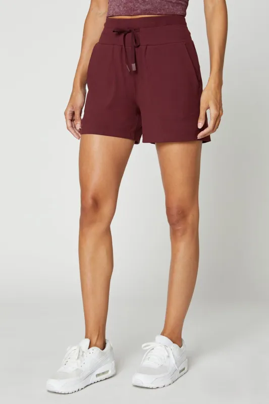 Hadley Pursuit Side Pockets 4.25" Short - Deep Wine sold by MPG