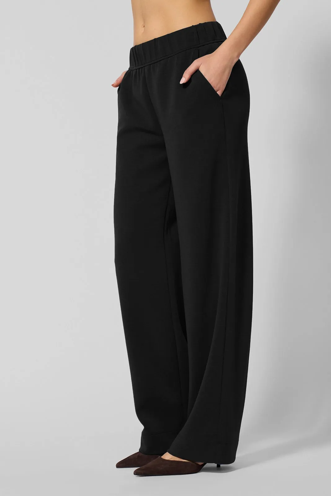 Dreamweave™ Relaxed Pant - Black sold by MPG product image thumbnail 3