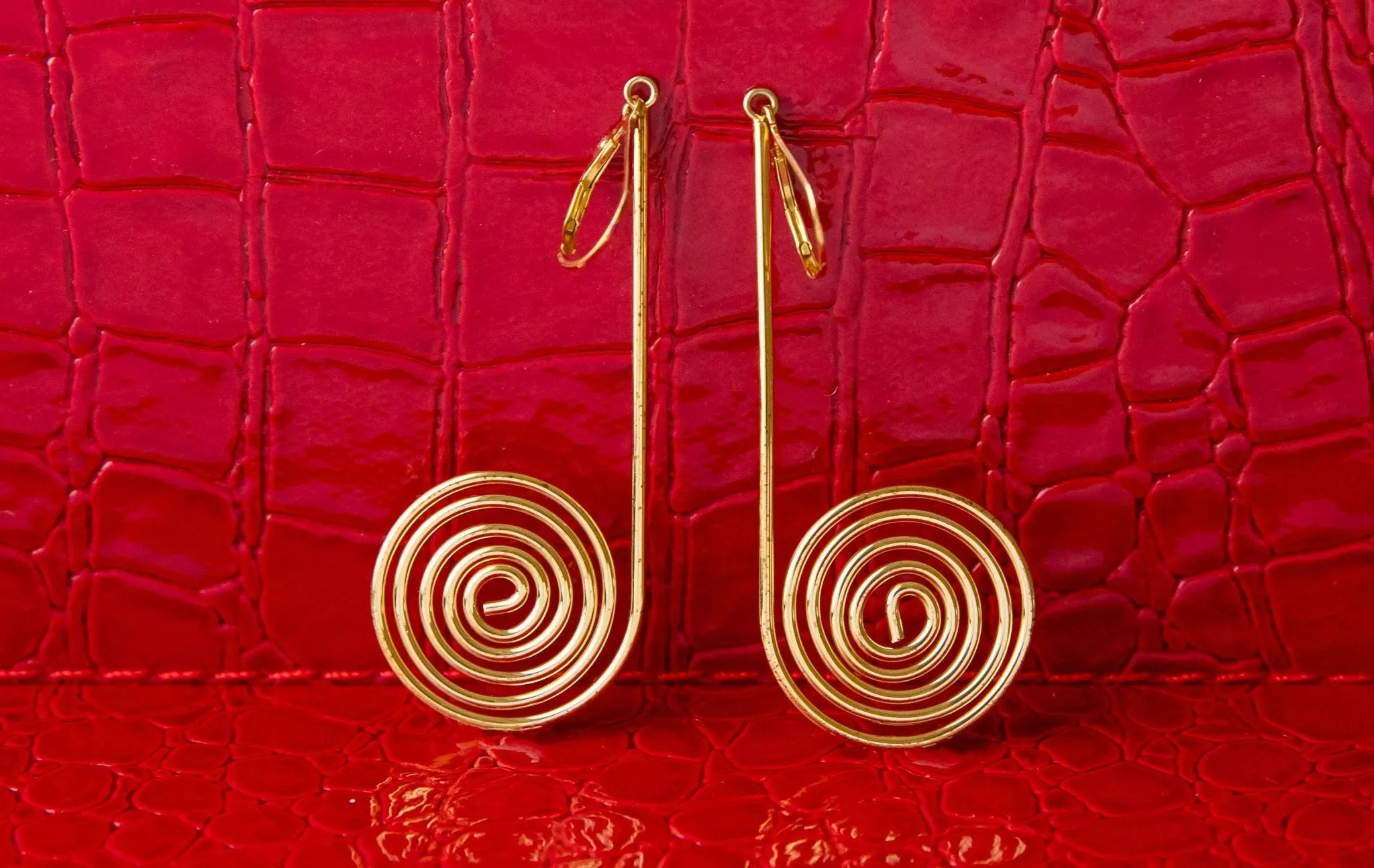 Star Trek X RockLove Uhura Spiral Earrings sold by MTV product image thumbnail 3
