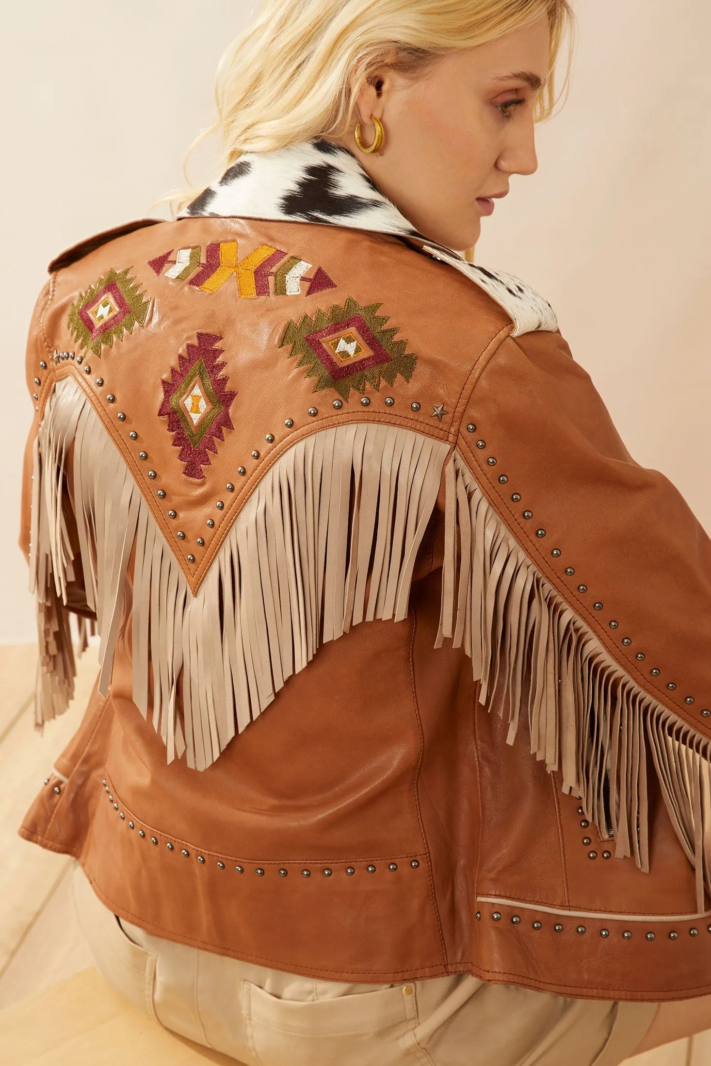 Phoenix Fringed Leather Jacket In Camel sold by Myra Bag product image thumbnail 4