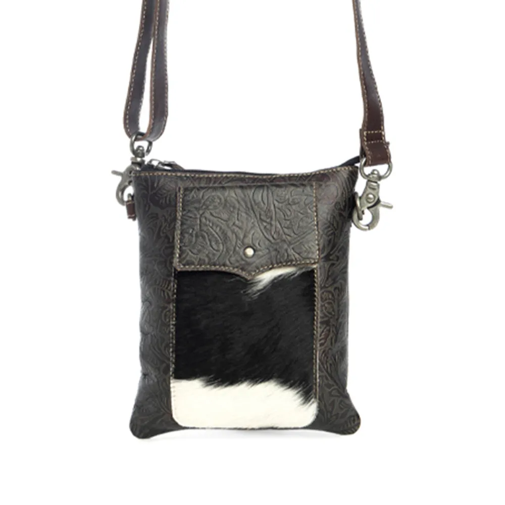 Wonder Trail Shoulder Bag in Ebony sold by Myra Bag