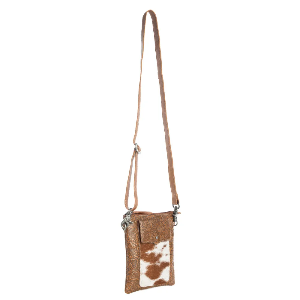 Wonder Trail Shoulder Bag in Caramel sold by Myra Bag product image thumbnail 3