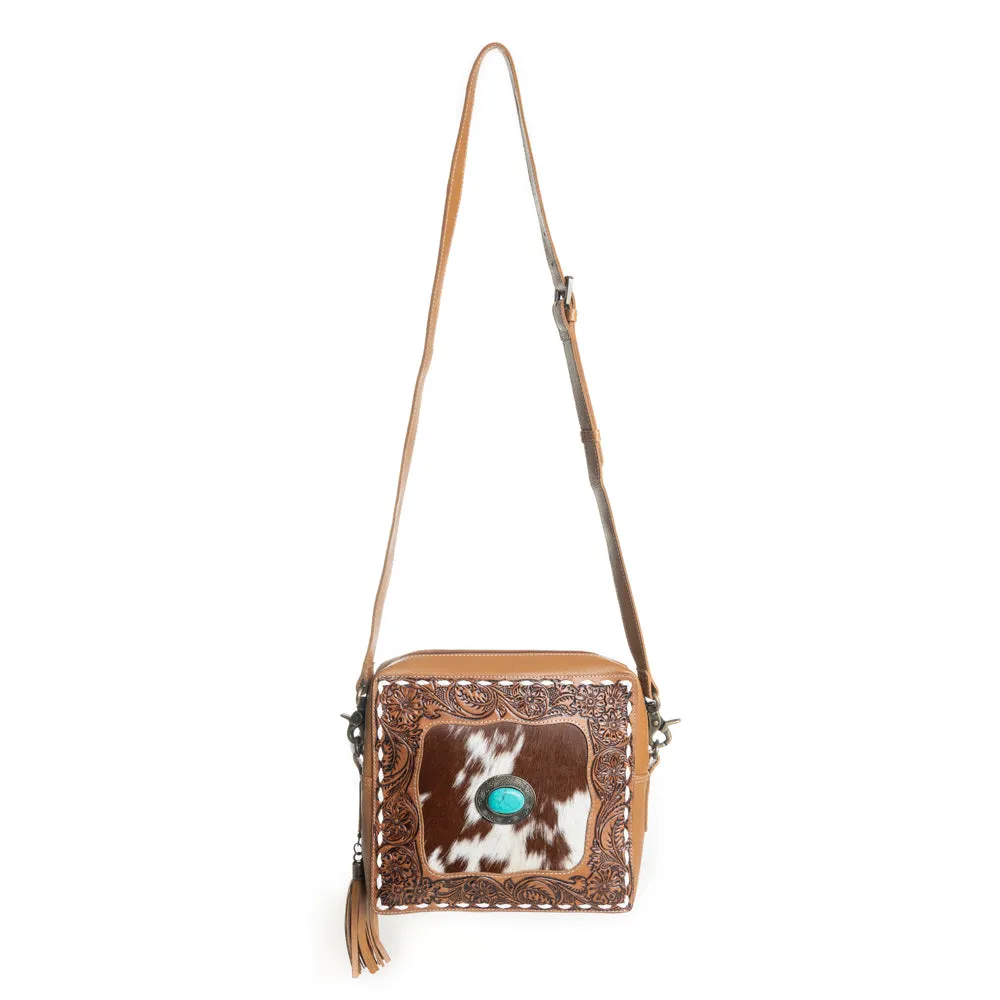 Mesa Elegance Shoulder Bag sold by Myra Bag product image thumbnail 2