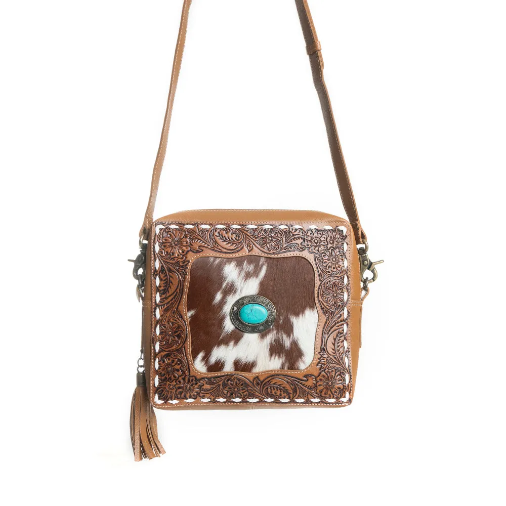 Mesa Elegance Shoulder Bag sold by Myra Bag product image thumbnail 3