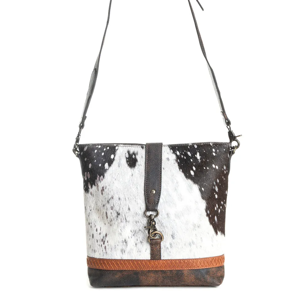 The Myra Maverick Shoulder Bag sold by Myra Bag product image thumbnail 3