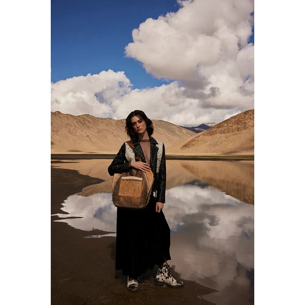 Golden Rise Paisley Tote Bag sold by Myra Bag product image thumbnail 5