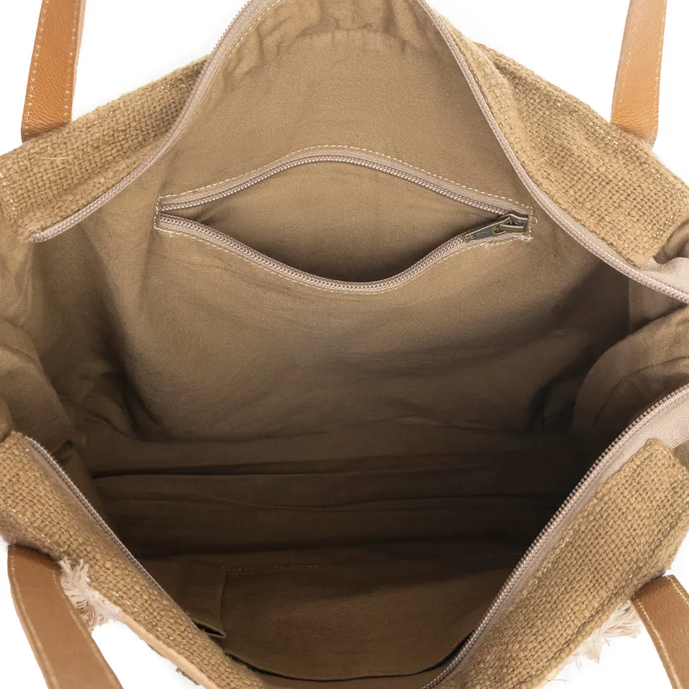 Prairie Spree Messenger Bag sold by Myra Bag product image thumbnail 4