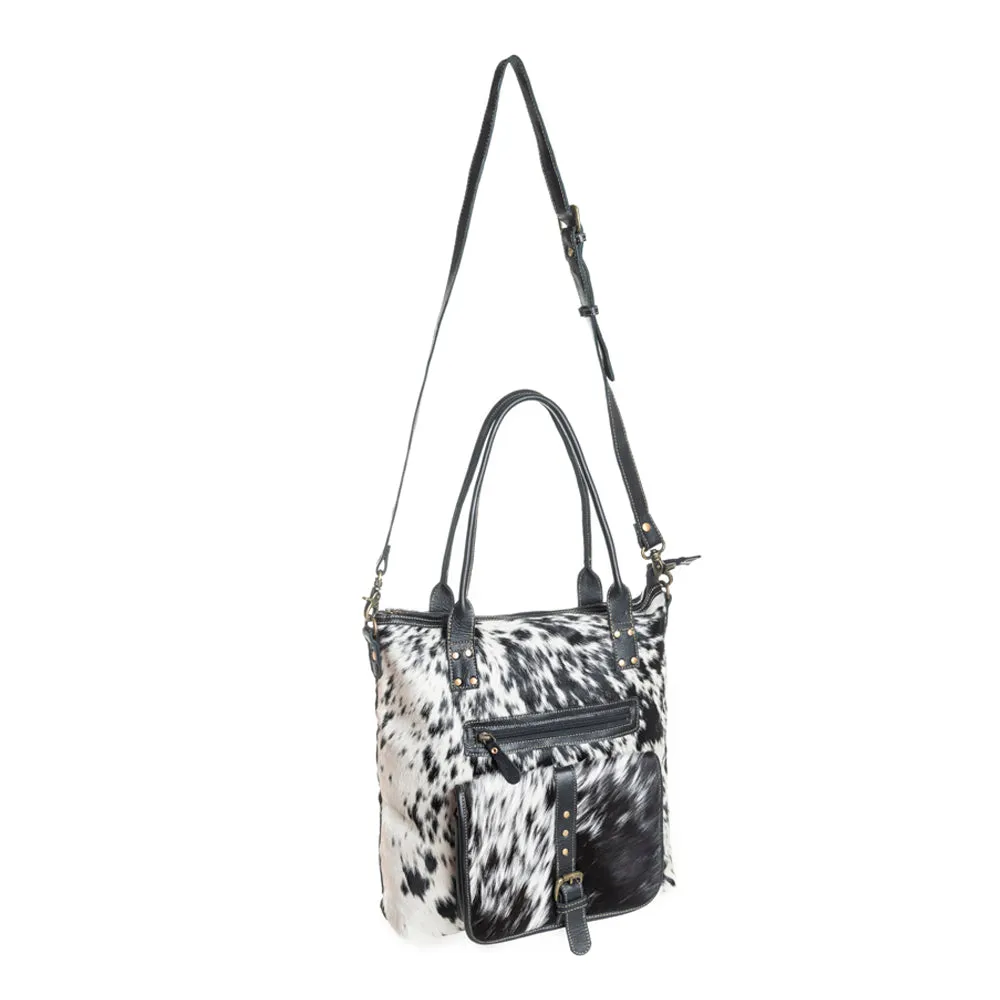 Mesa Maverick Tote Bag in Black & White sold by Myra Bag product image thumbnail 2