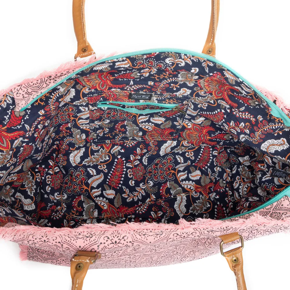 Triple Fork Ranch Weekender Bag in Rose sold by Myra Bag product image thumbnail 4