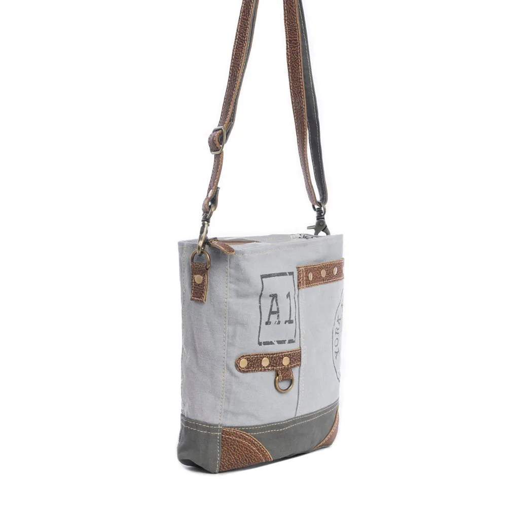 L' Postique Shoulder Bag sold by Myra Bag product image thumbnail 2