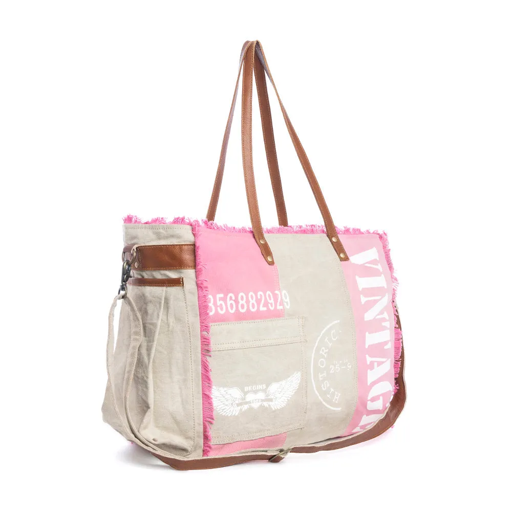 Queen Creek Weekender Bag in Pink sold by Myra Bag product image thumbnail 2